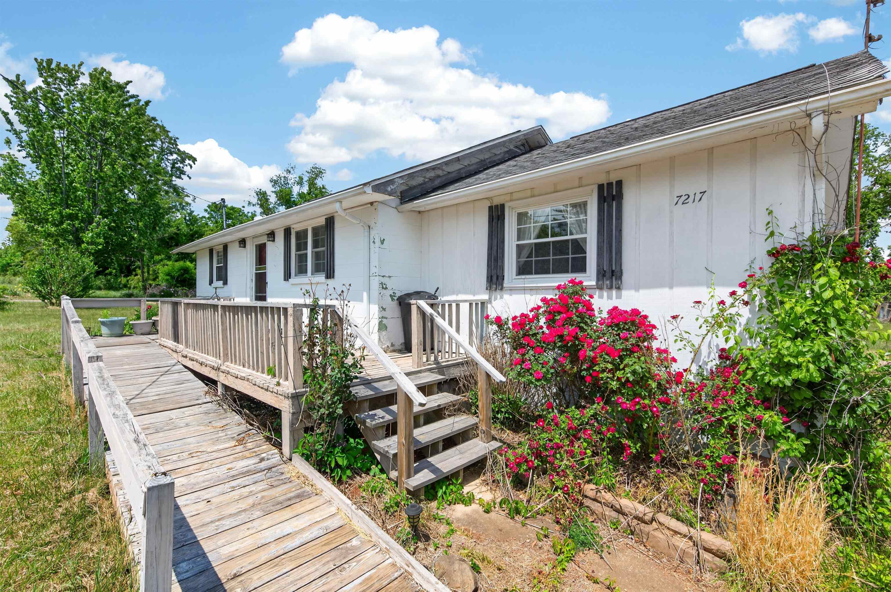 7217 & 7233 Meadow Creek Road Galax VA 24333