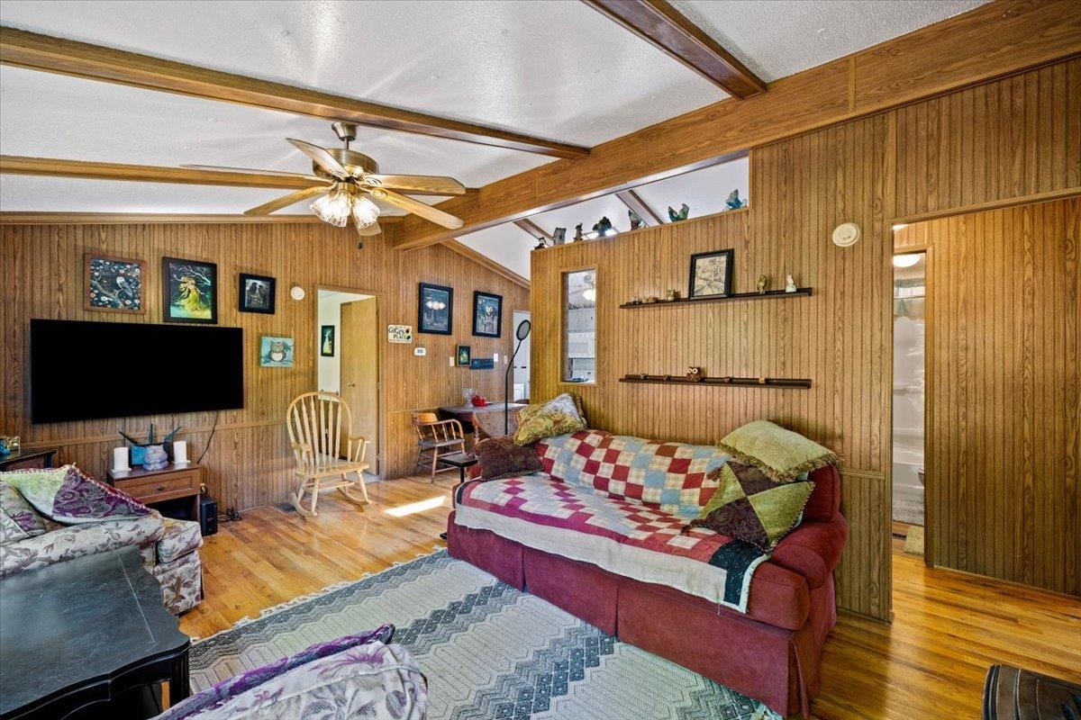 1353 Green Valley Road Eggleston VA 24086