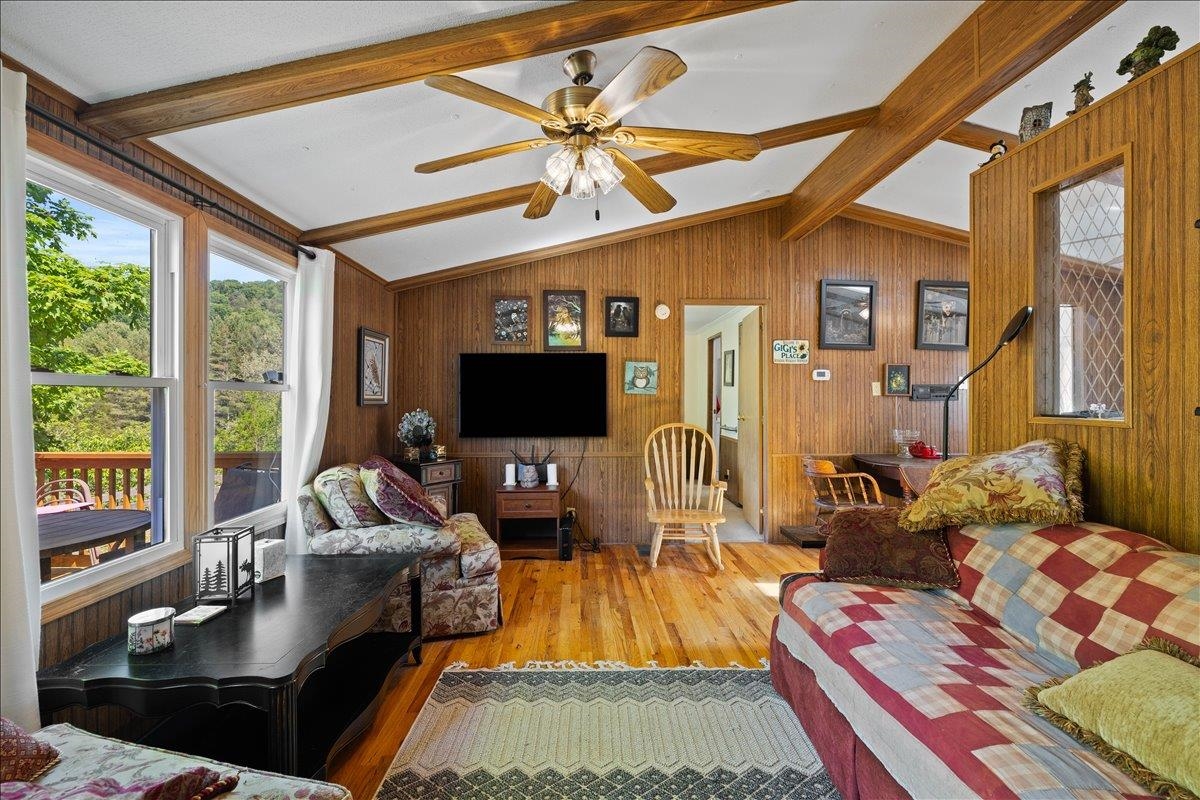 1353 Green Valley Road Eggleston VA 24086