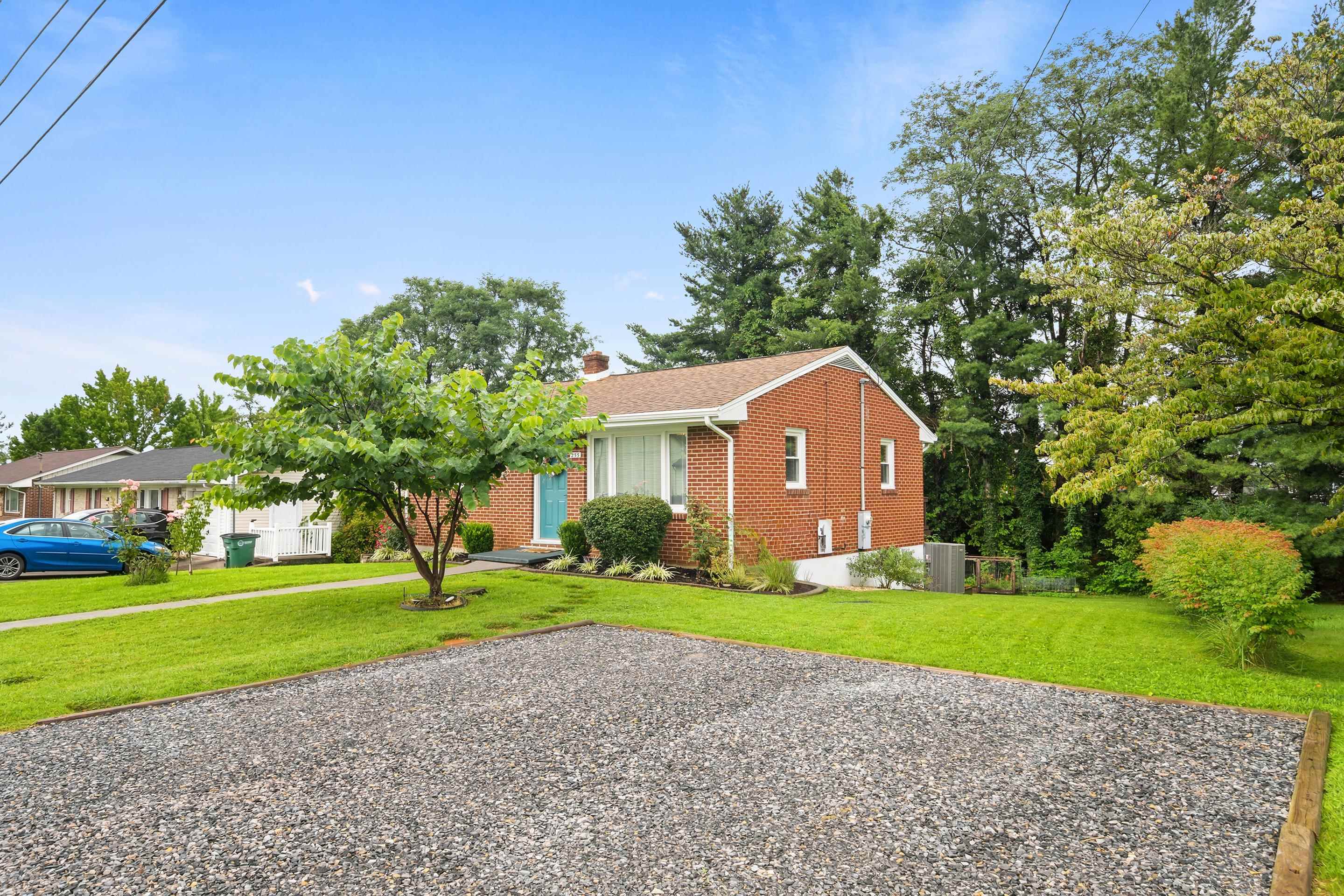 255 Fisher Street SE Christiansburg VA 24073