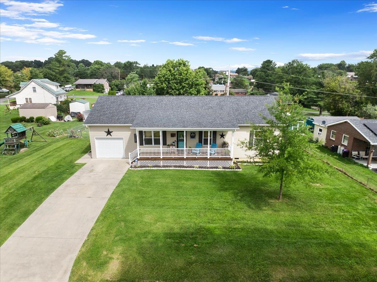 5763 William Drive Dublin VA 24084