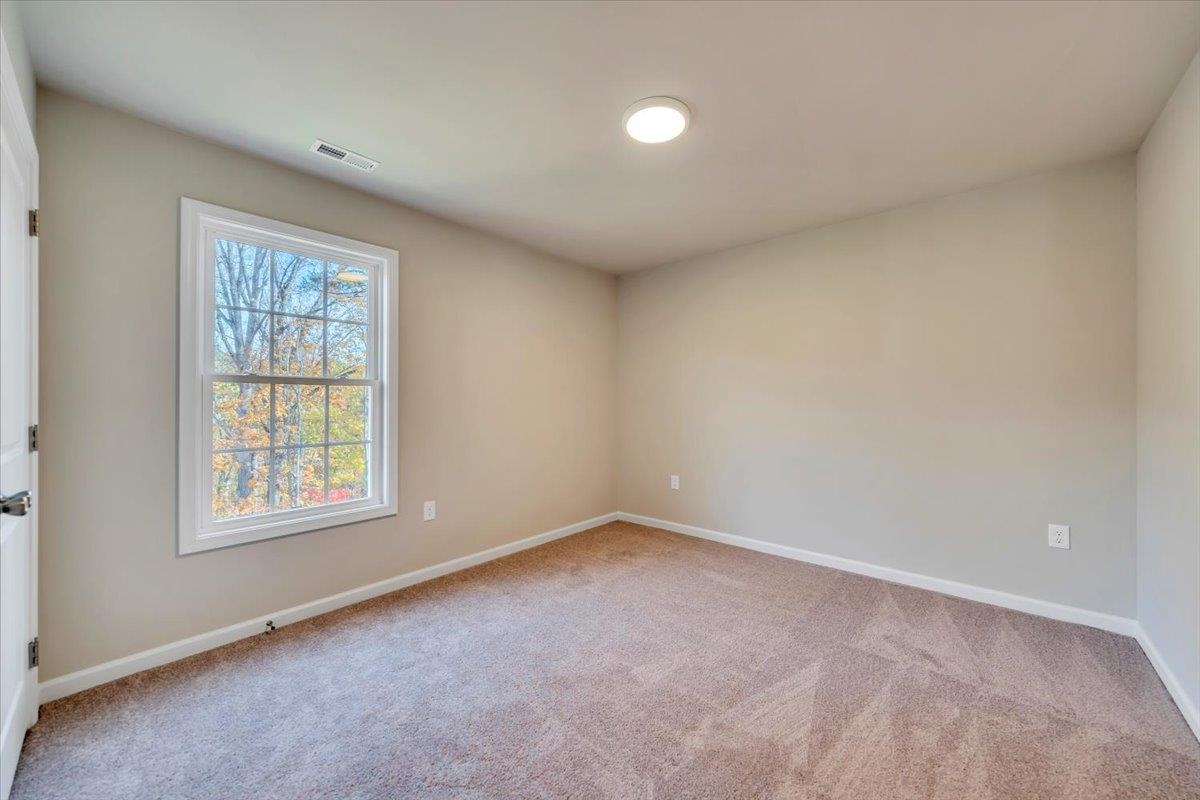 1555 Kensington Way Christiansburg VA 24073
