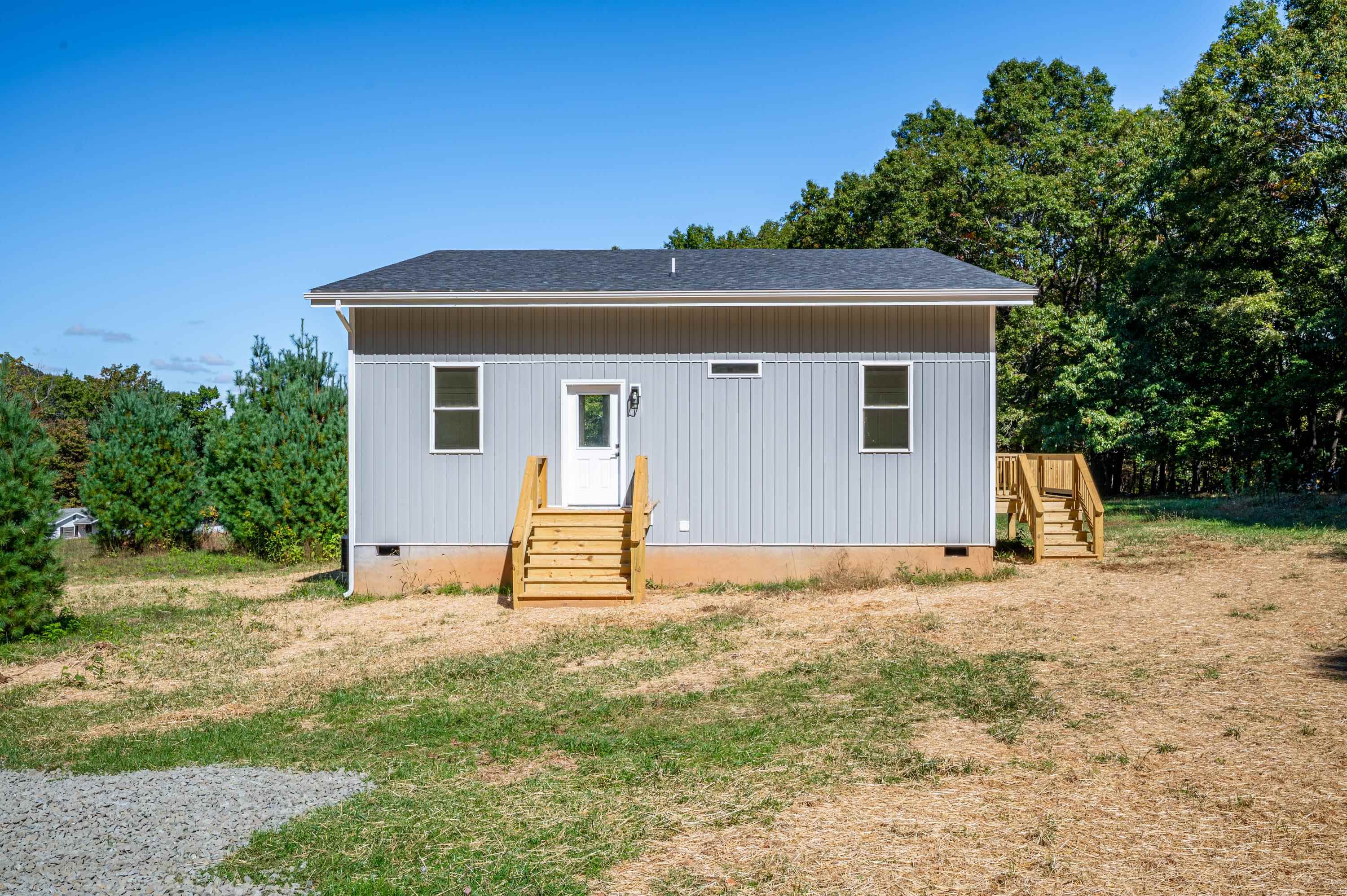 1481 Fairview Church Road Floyd VA 24091