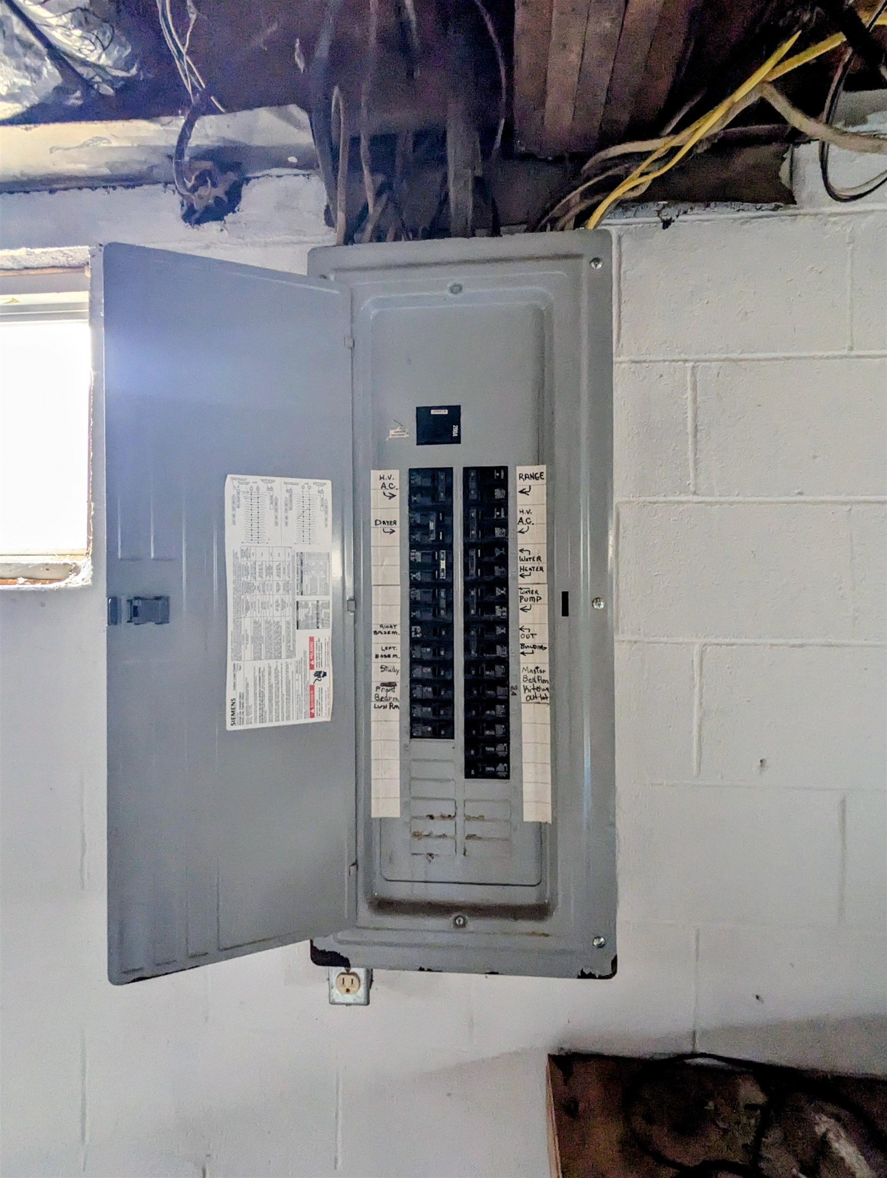 8203 Floyd Pike Dugspur VA 24325