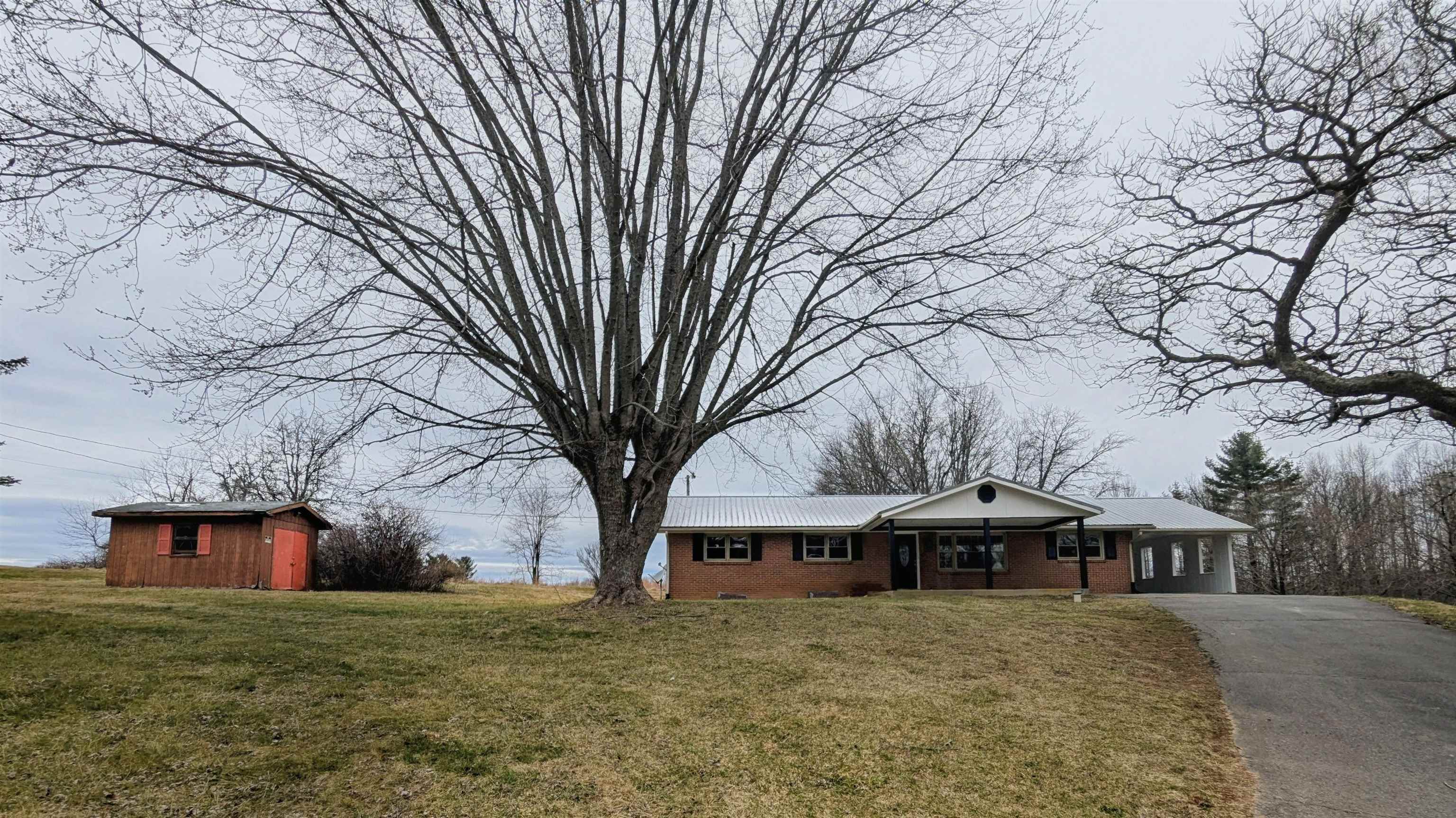 8203 Floyd Pike Dugspur VA 24325