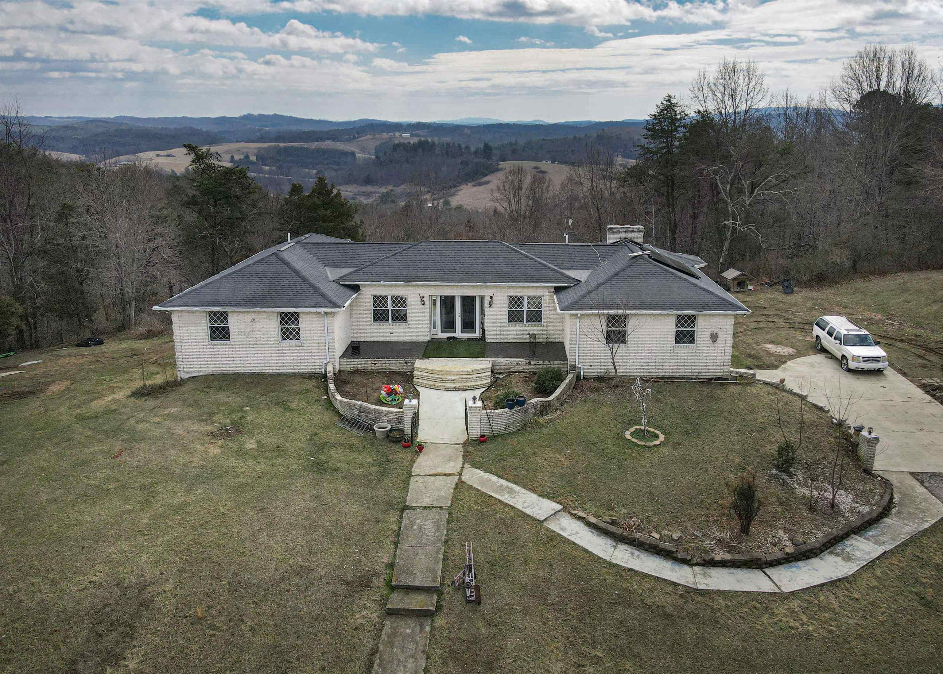 5384 Harvest Road Riner VA 24149