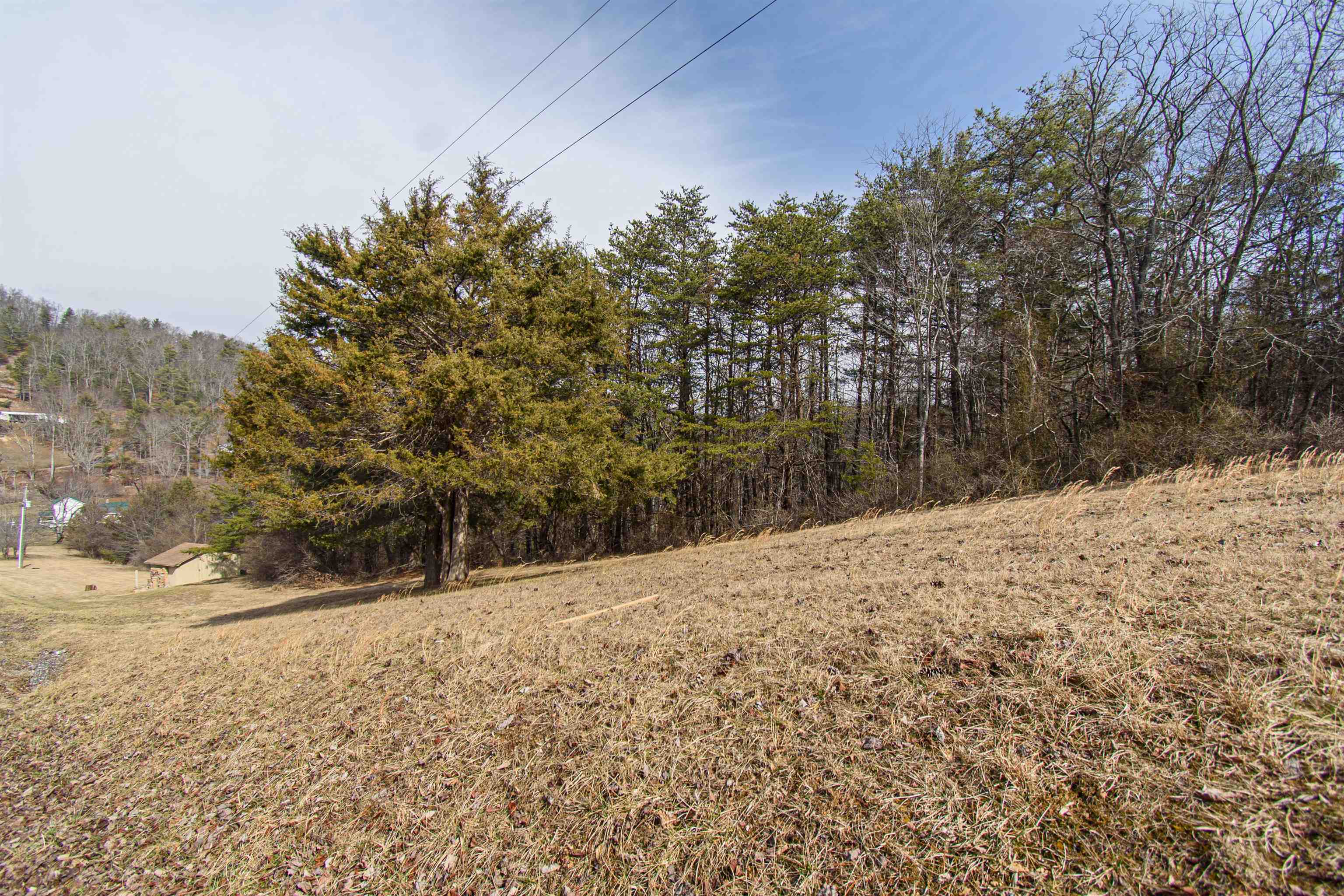 5384 Harvest Road Riner VA 24149