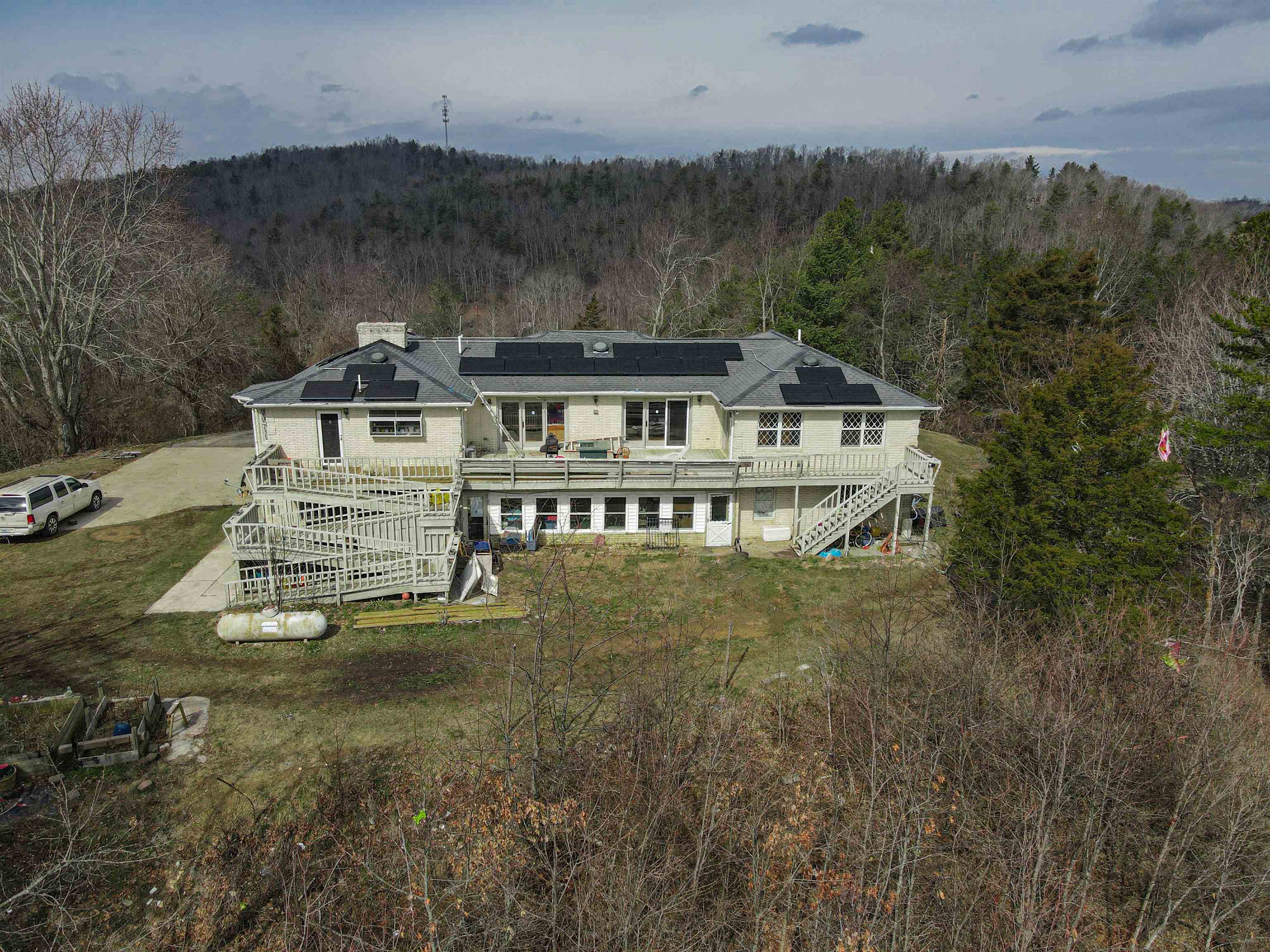 5384 Harvest Road Riner VA 24149