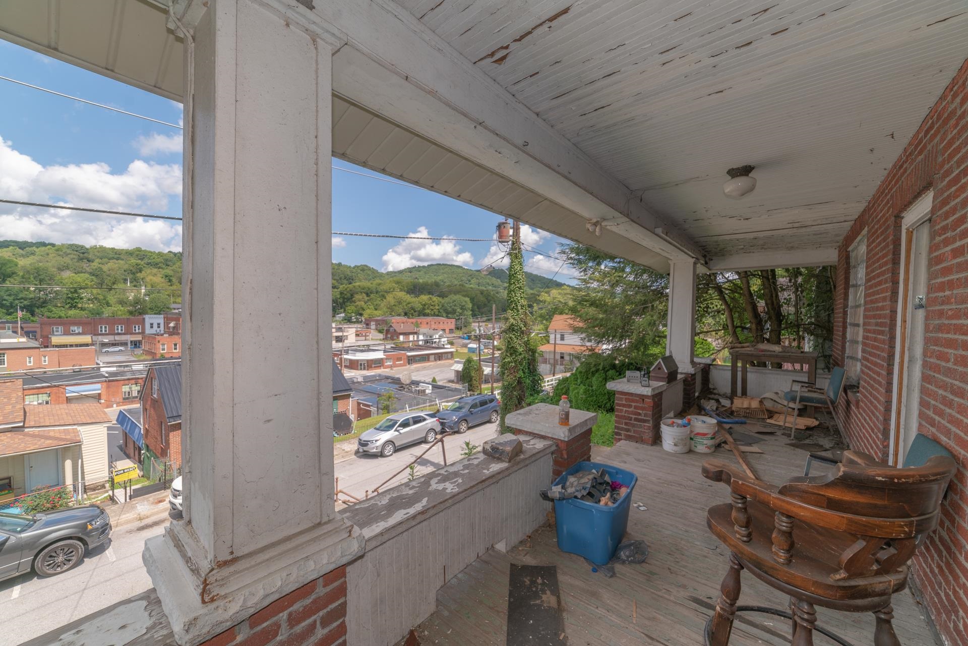 505 Tazewell Avenue Bluefield VA 24605
