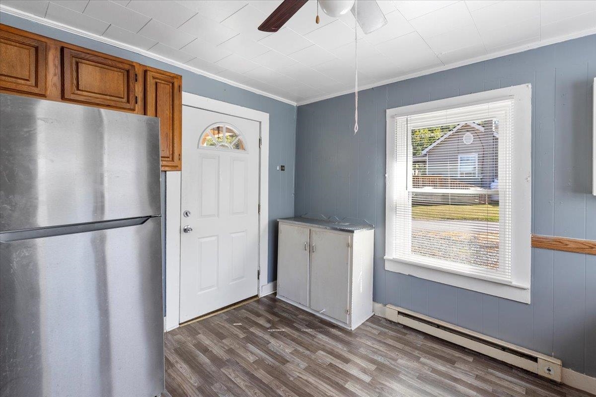 902 College Street Narrows VA 24124