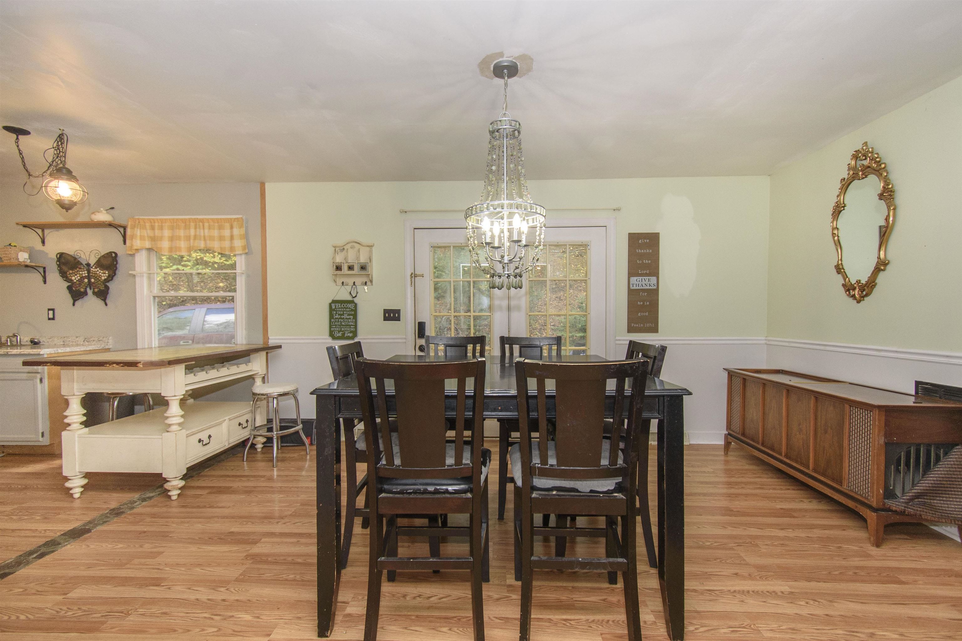 1349 Conners Valley Road Draper VA 24324