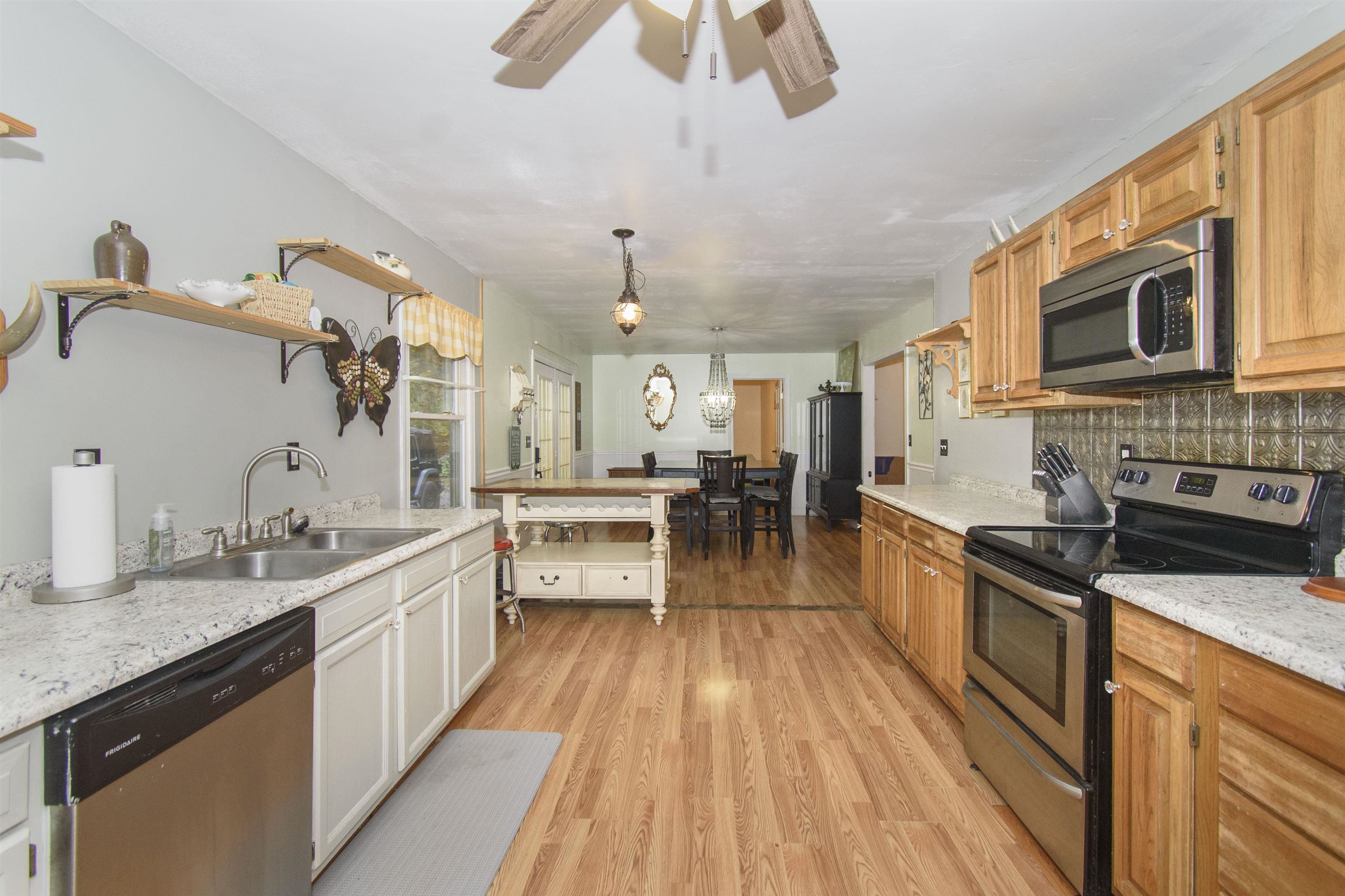 1349 Conners Valley Road Draper VA 24324