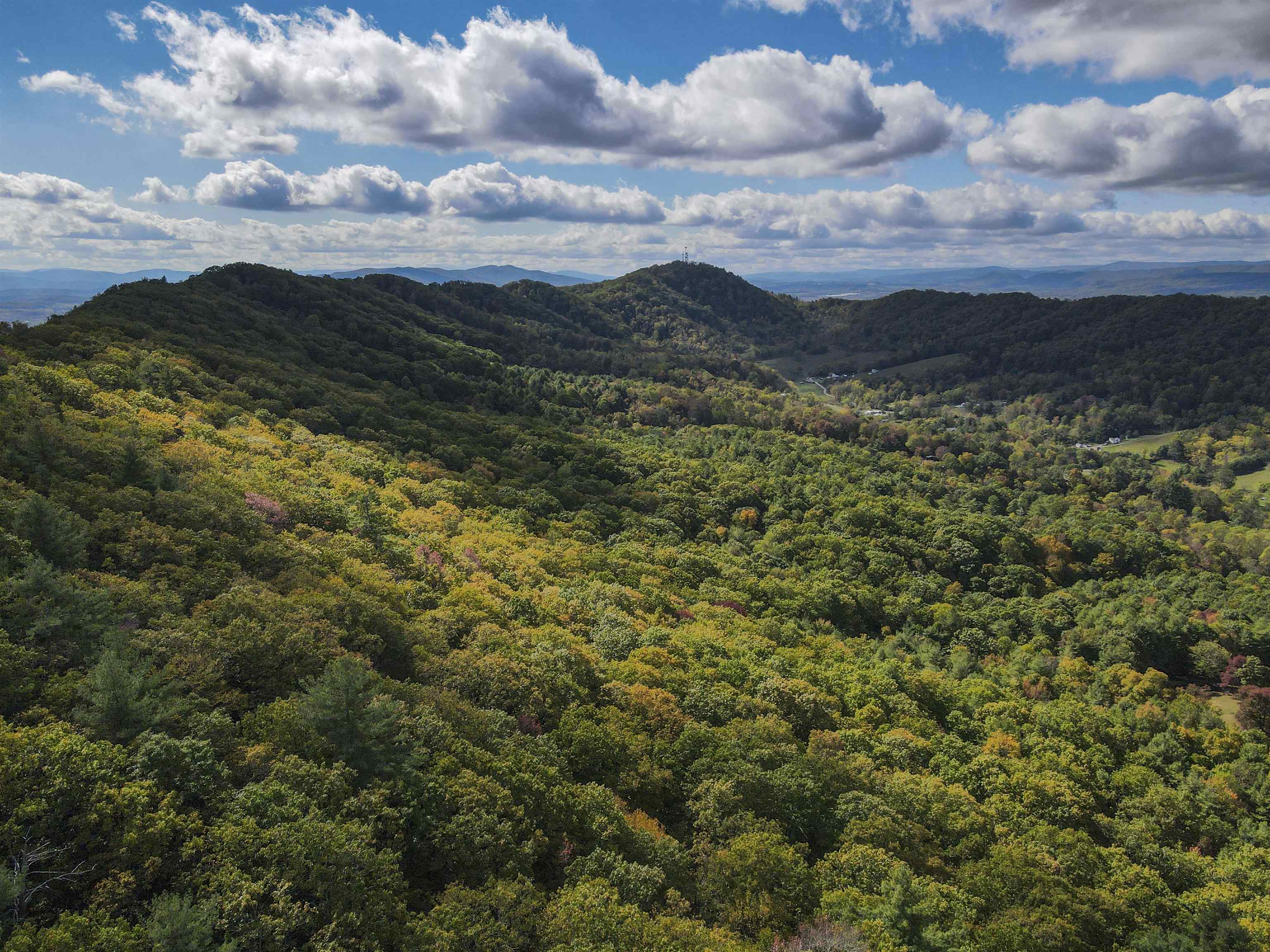 1349 Conners Valley Road Draper VA 24324