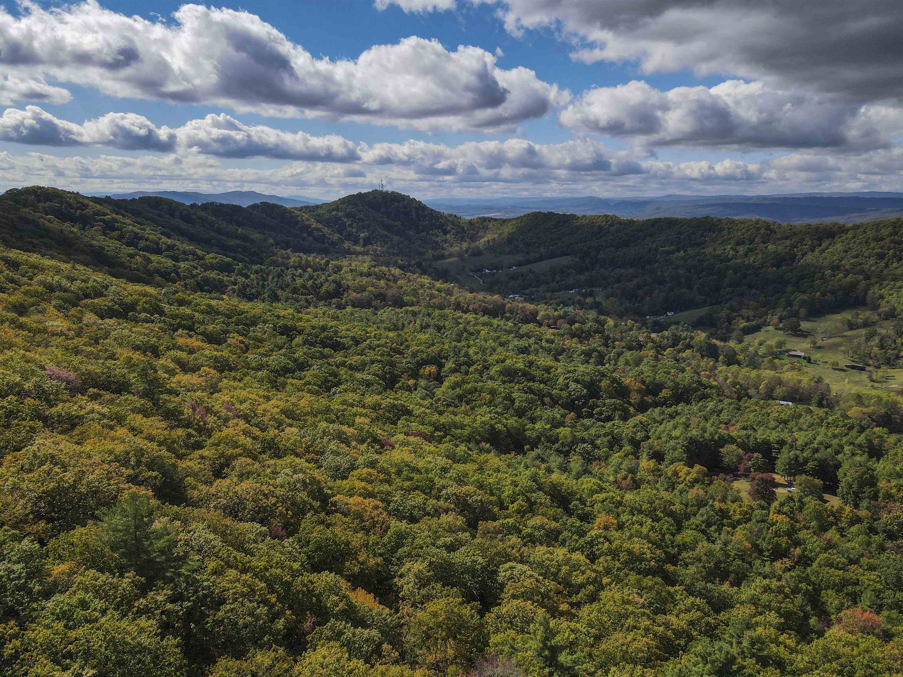 1349 Conners Valley Road Draper VA 24324