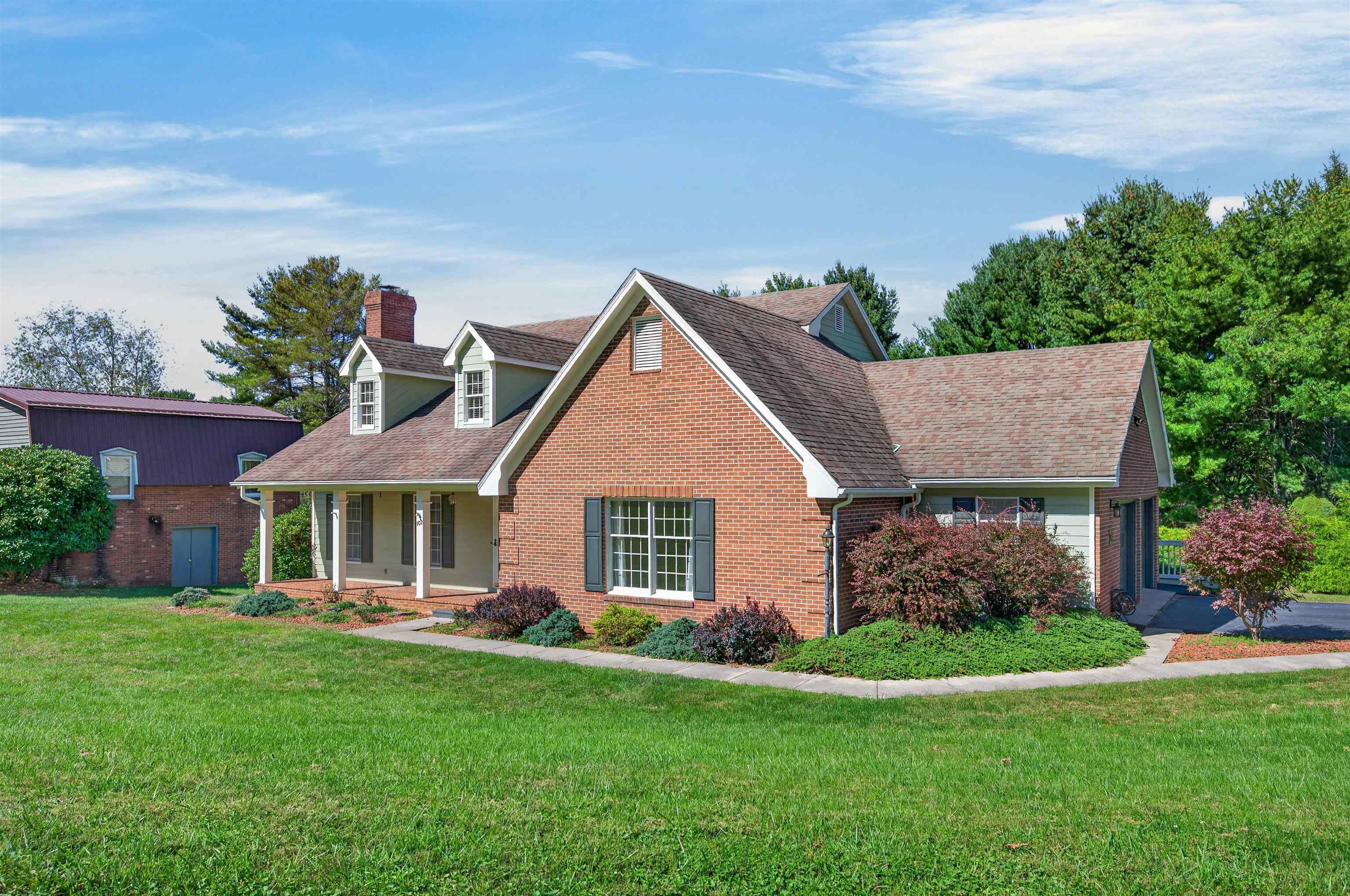 102 Ford Avenue Galax VA 24333