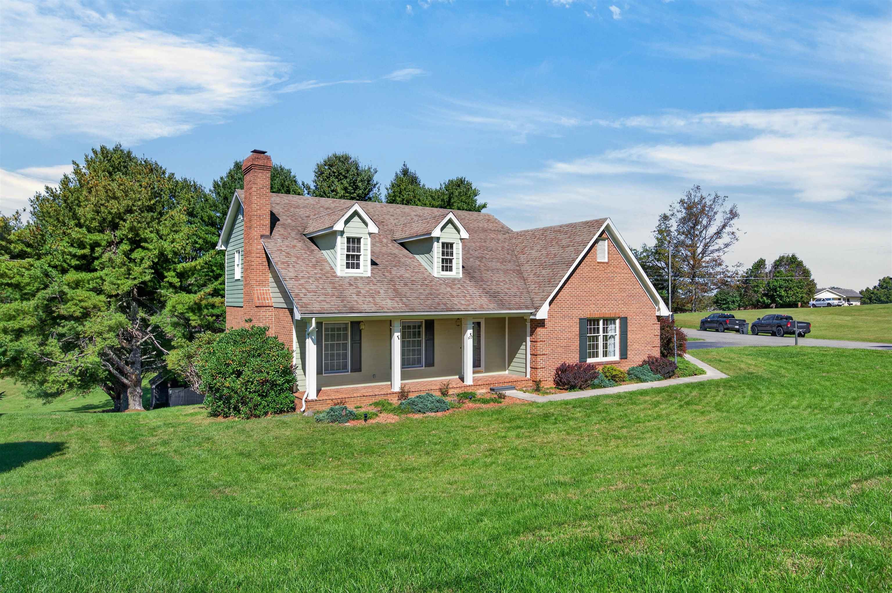 102 Ford Avenue Galax VA 24333
