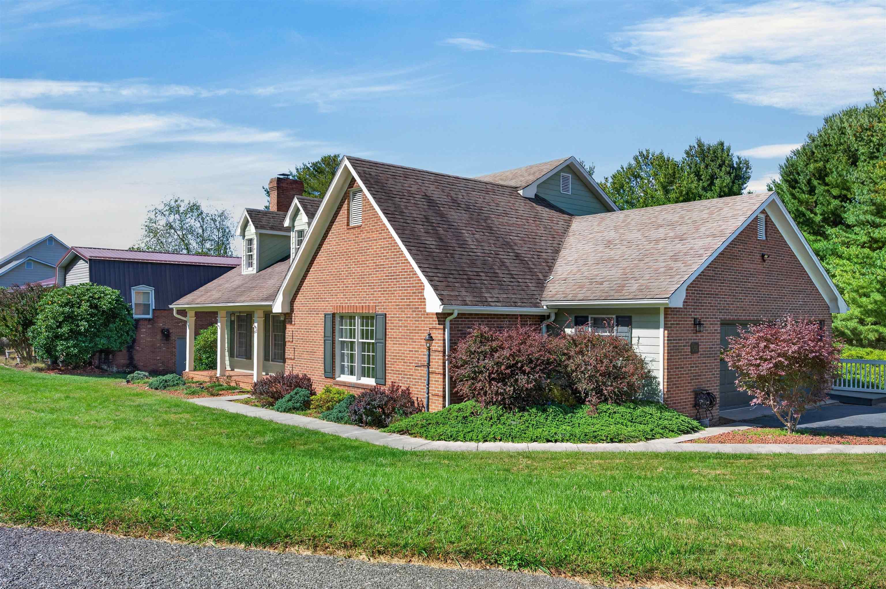 102 Ford Avenue Galax VA 24333