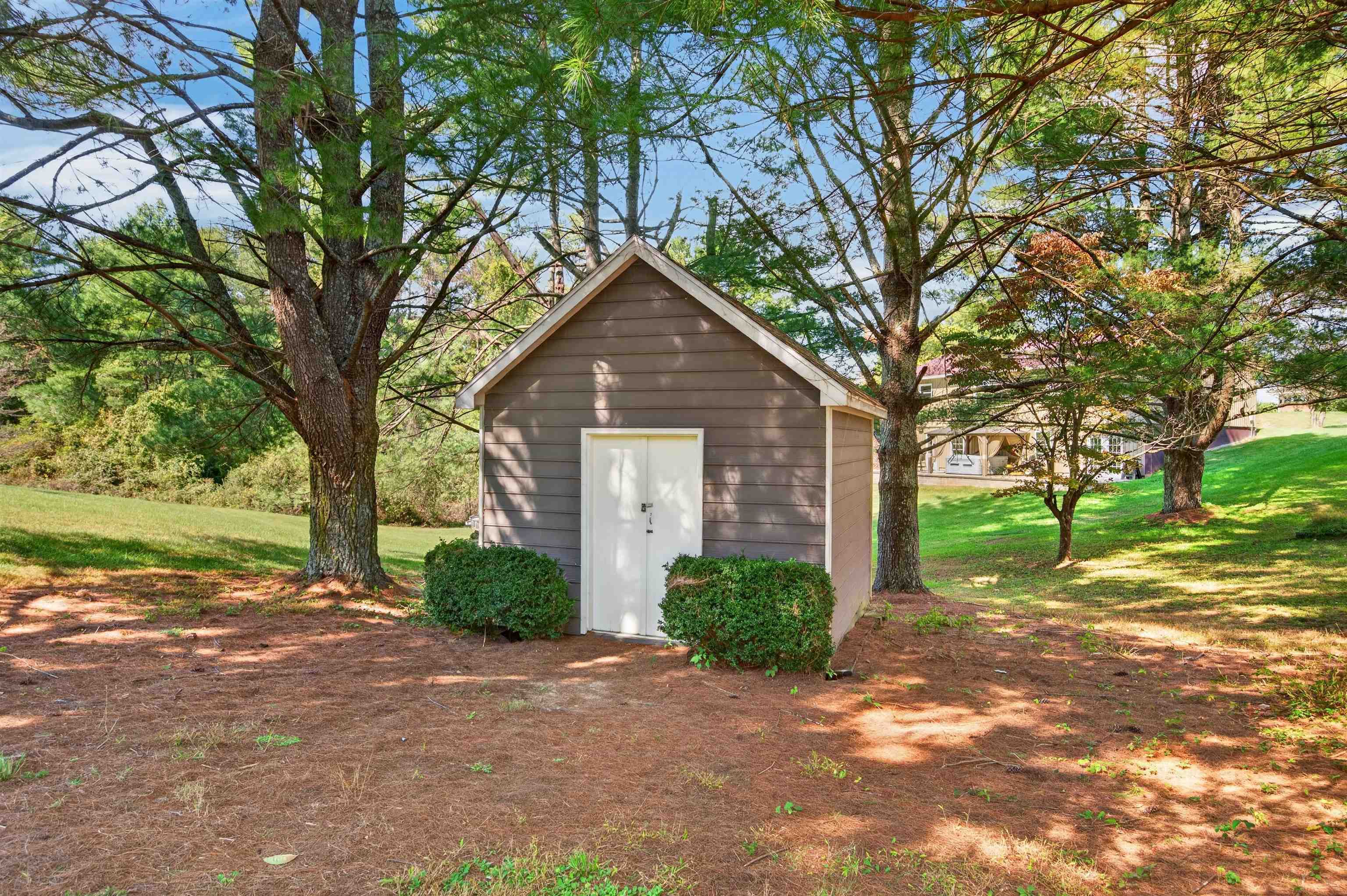 102 Ford Avenue Galax VA 24333