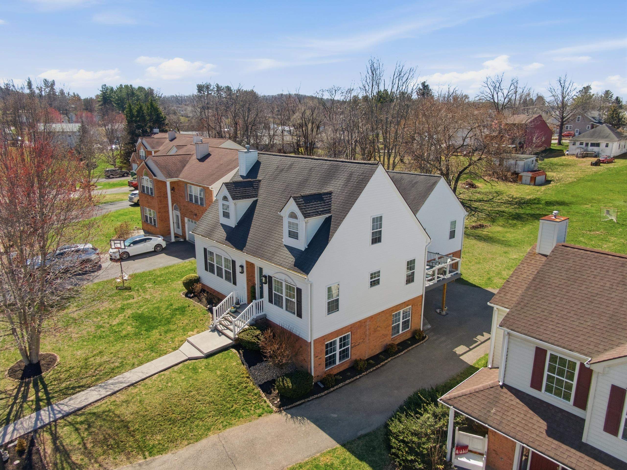 Christiansburg VA, 265 Robert Street