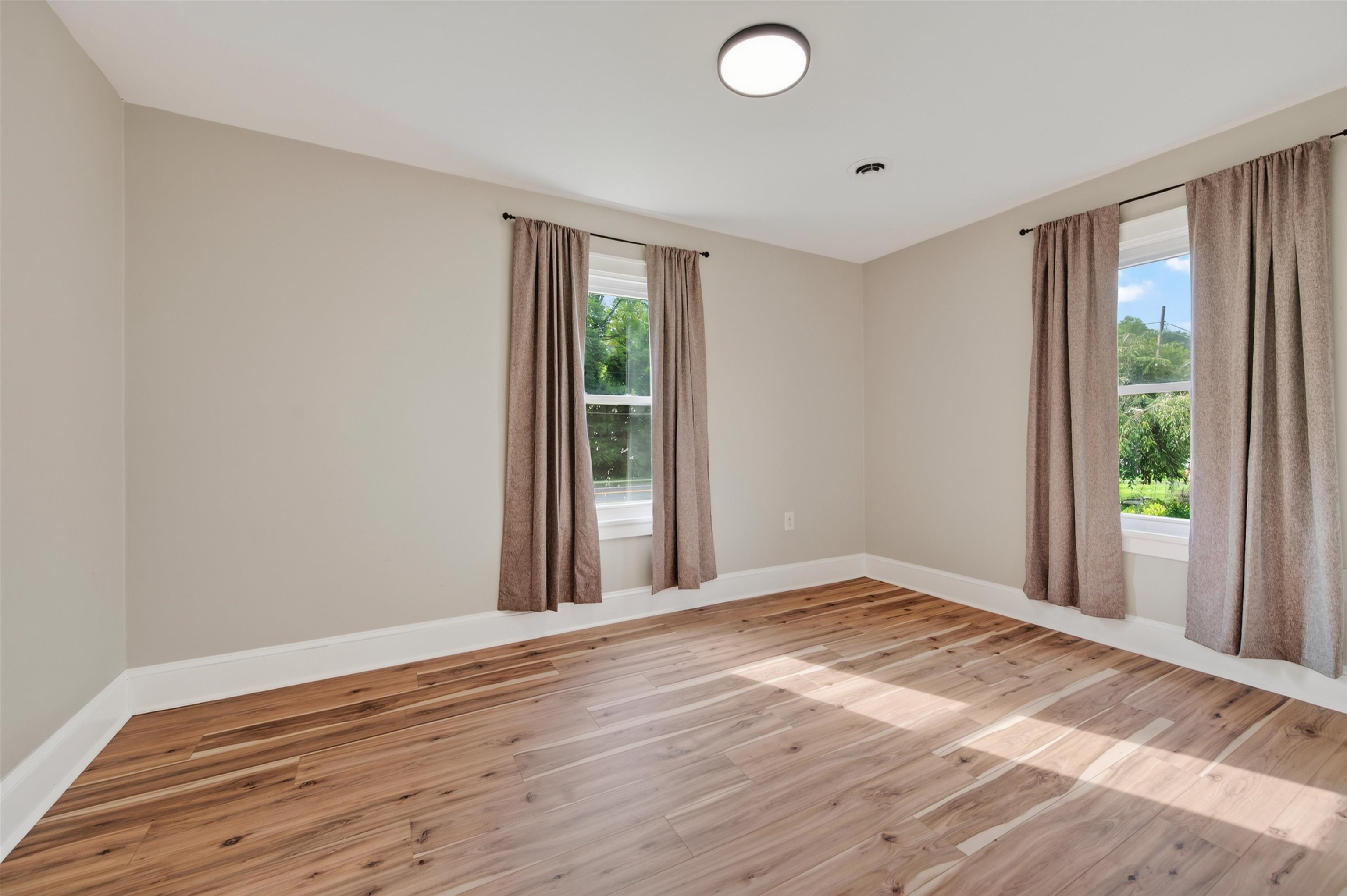 104 Park Drive Narrows VA 24124