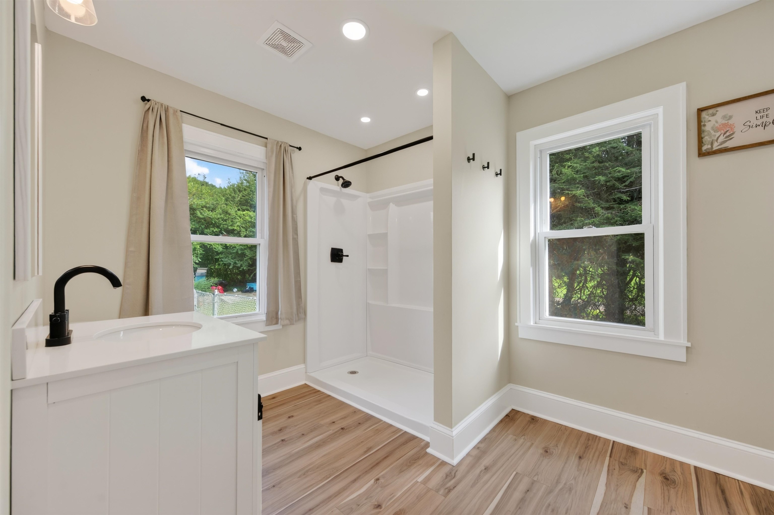 104 Park Drive Narrows VA 24124