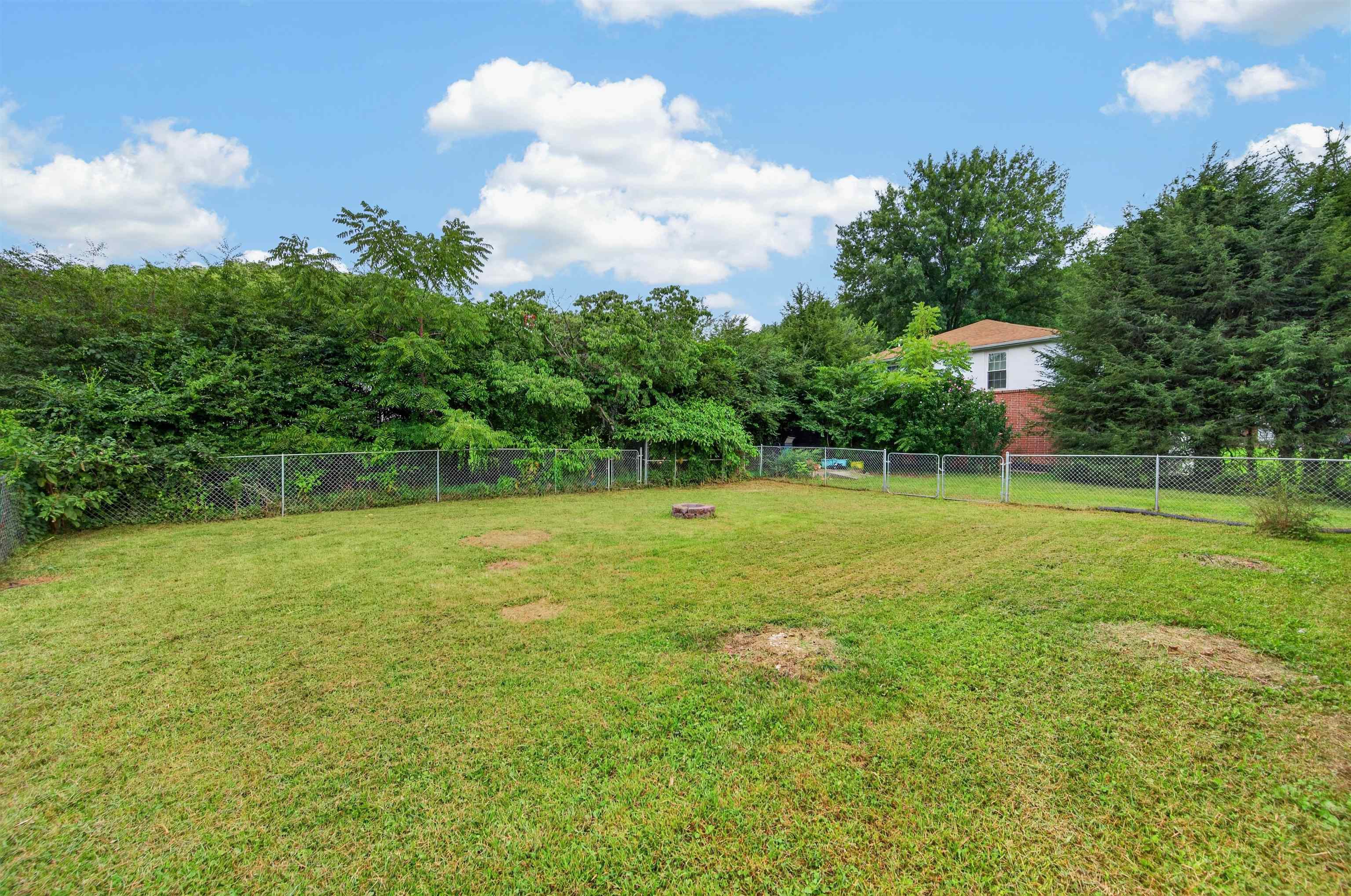 104 Park Drive Narrows VA 24124