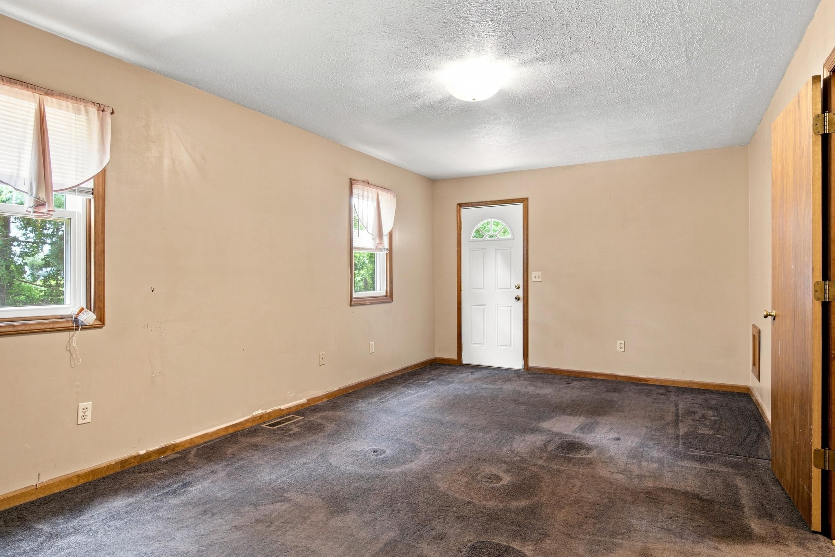 1220 Flint Drive Christiansburg VA 24073