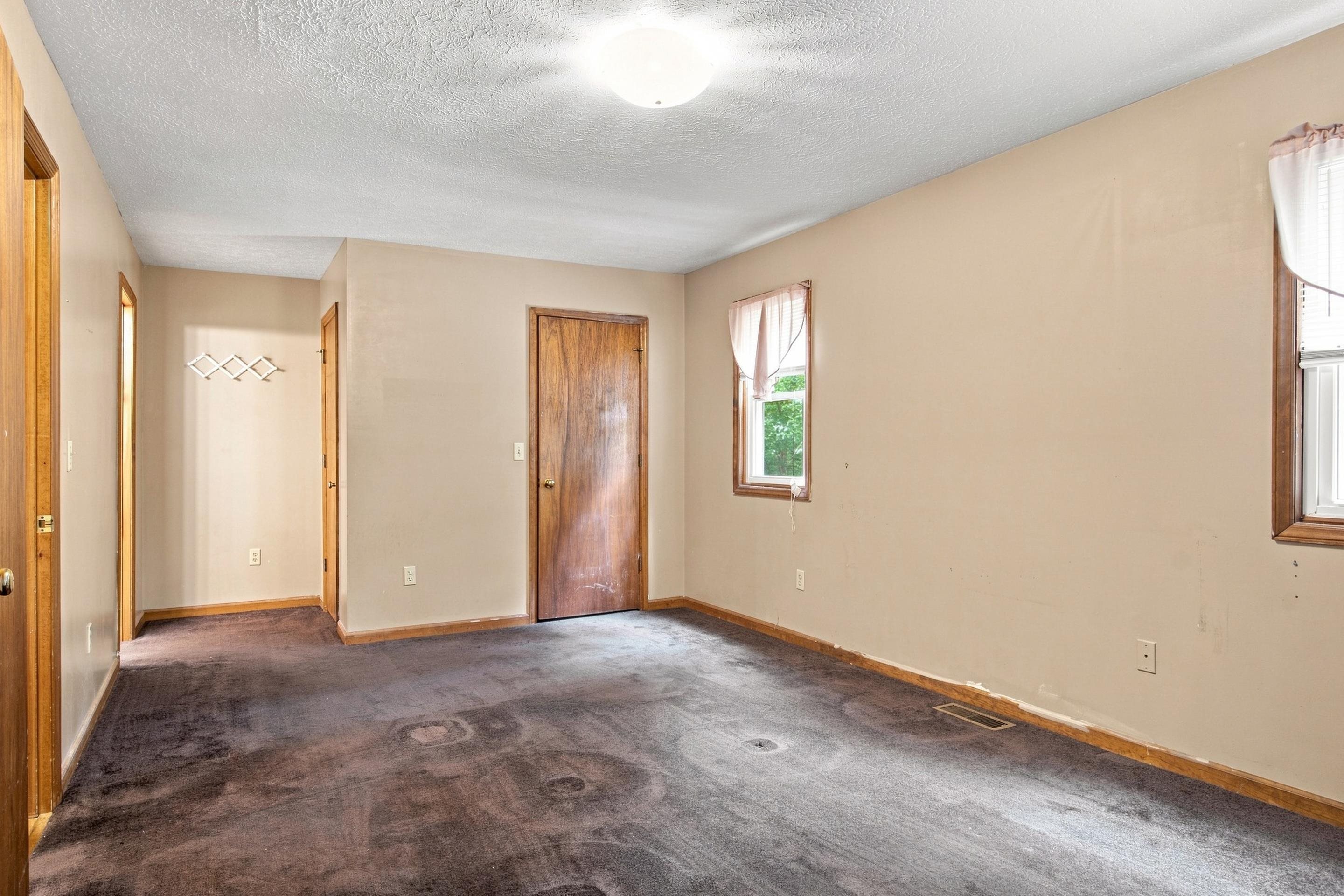 1220 Flint Drive Christiansburg VA 24073