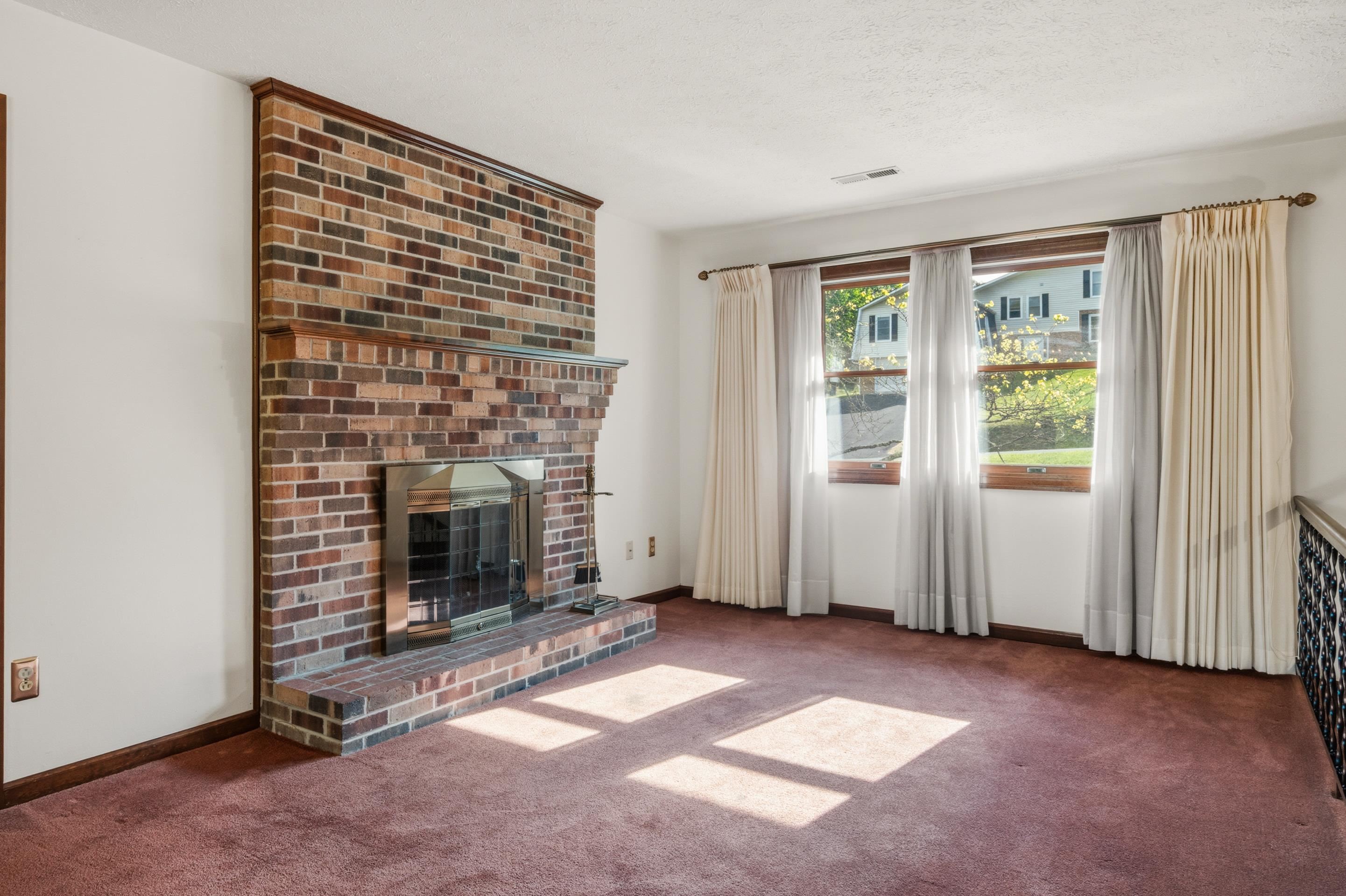 1721 Plank Drive Blacksburg VA 24060