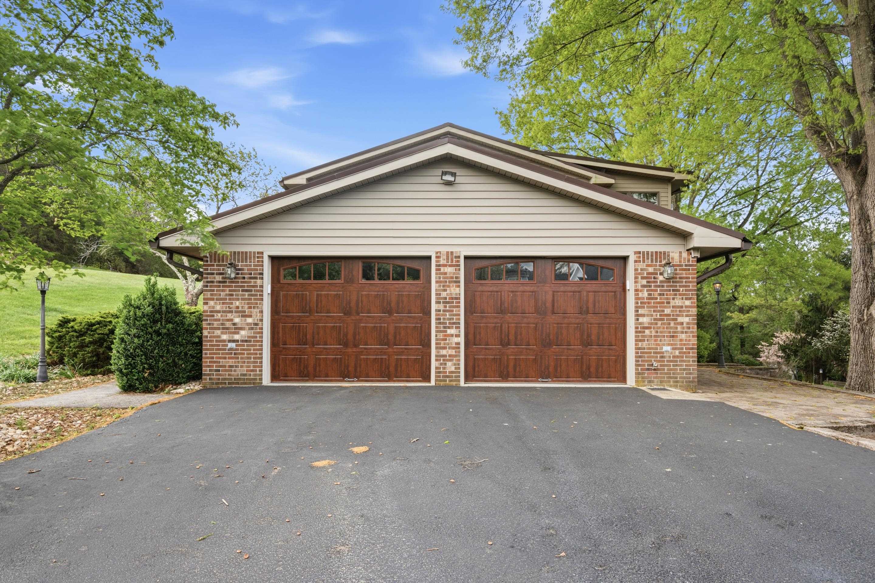 1721 Plank Drive Blacksburg VA 24060