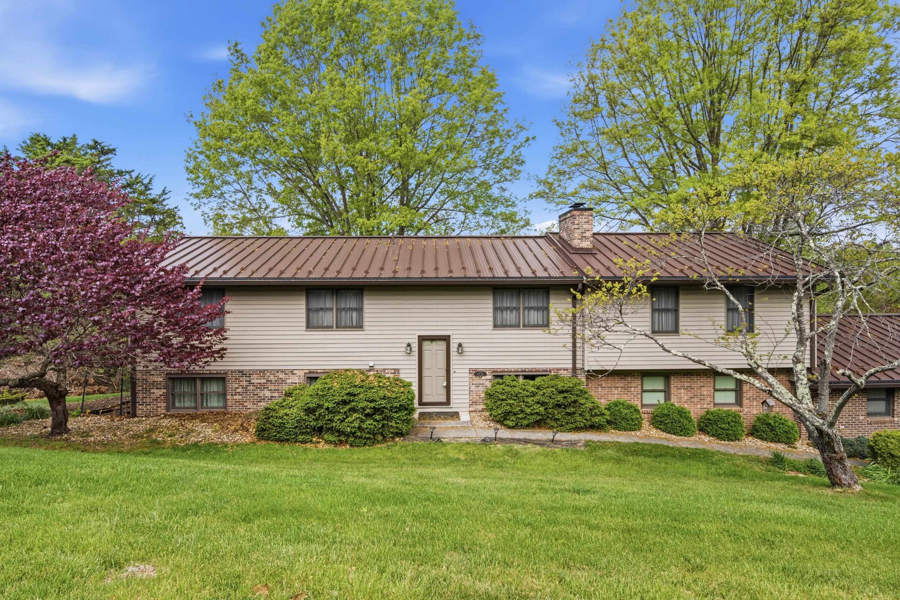 1721 Plank Drive Blacksburg VA 24060