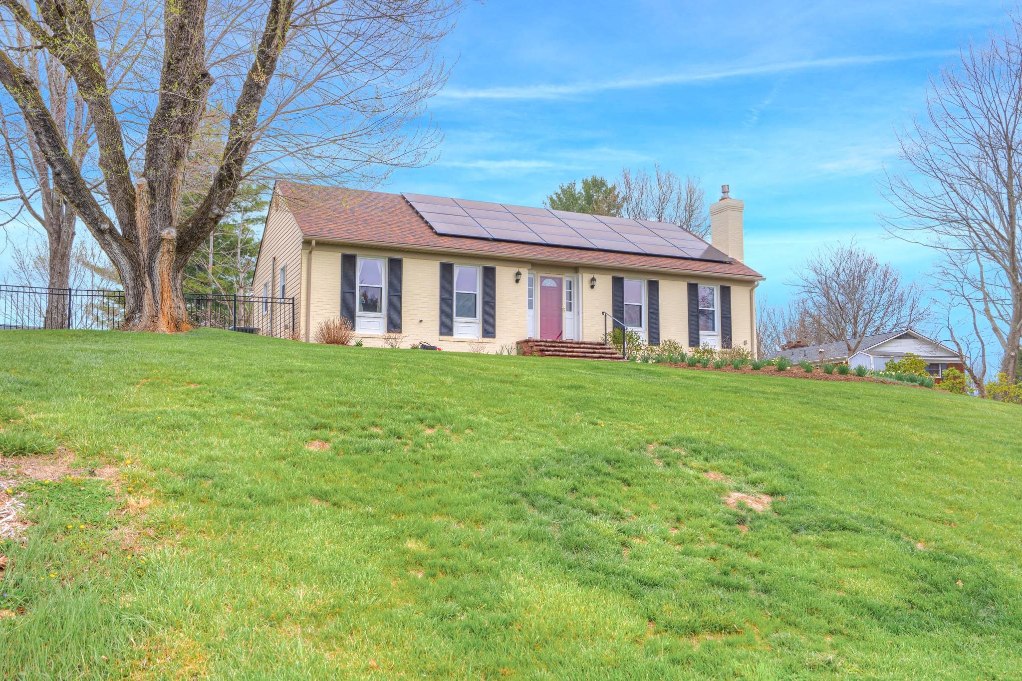 1906 Lacy Lane Blacksburg VA 24060