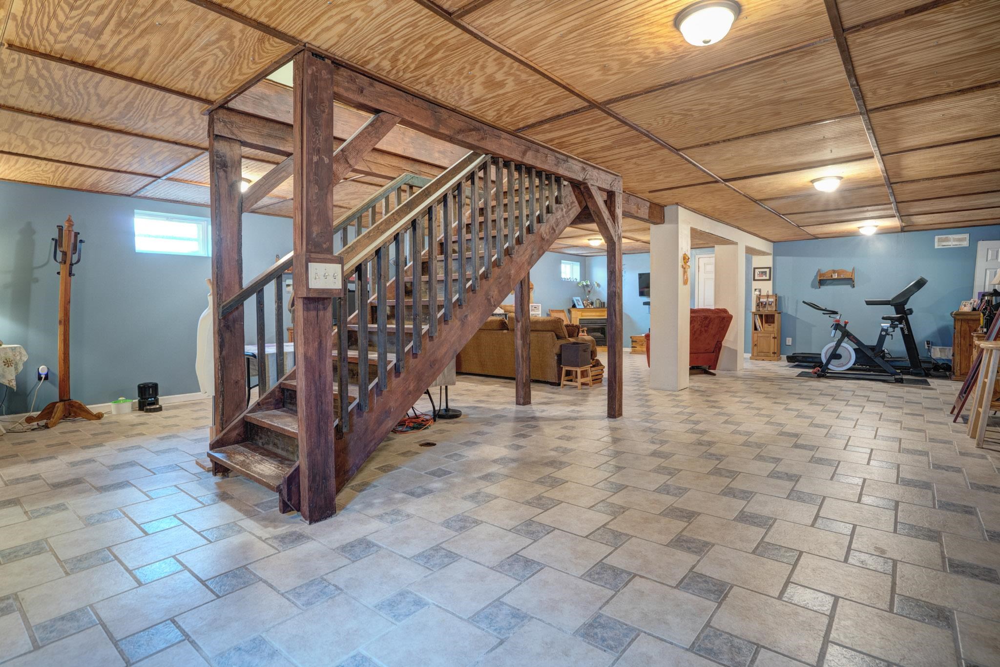 1906 Lacy Lane Blacksburg VA 24060
