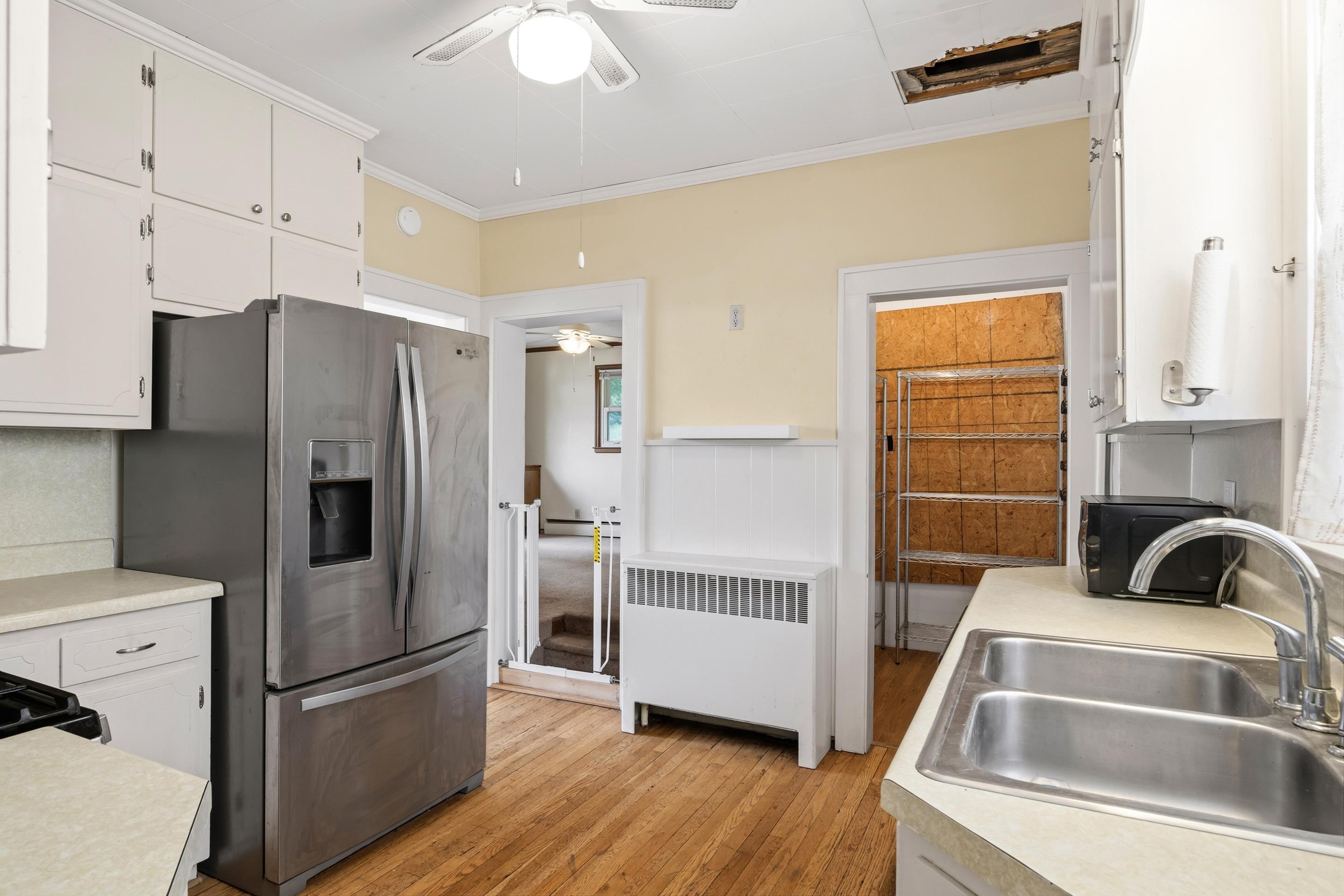 1717 Downey Street Radford VA 24141