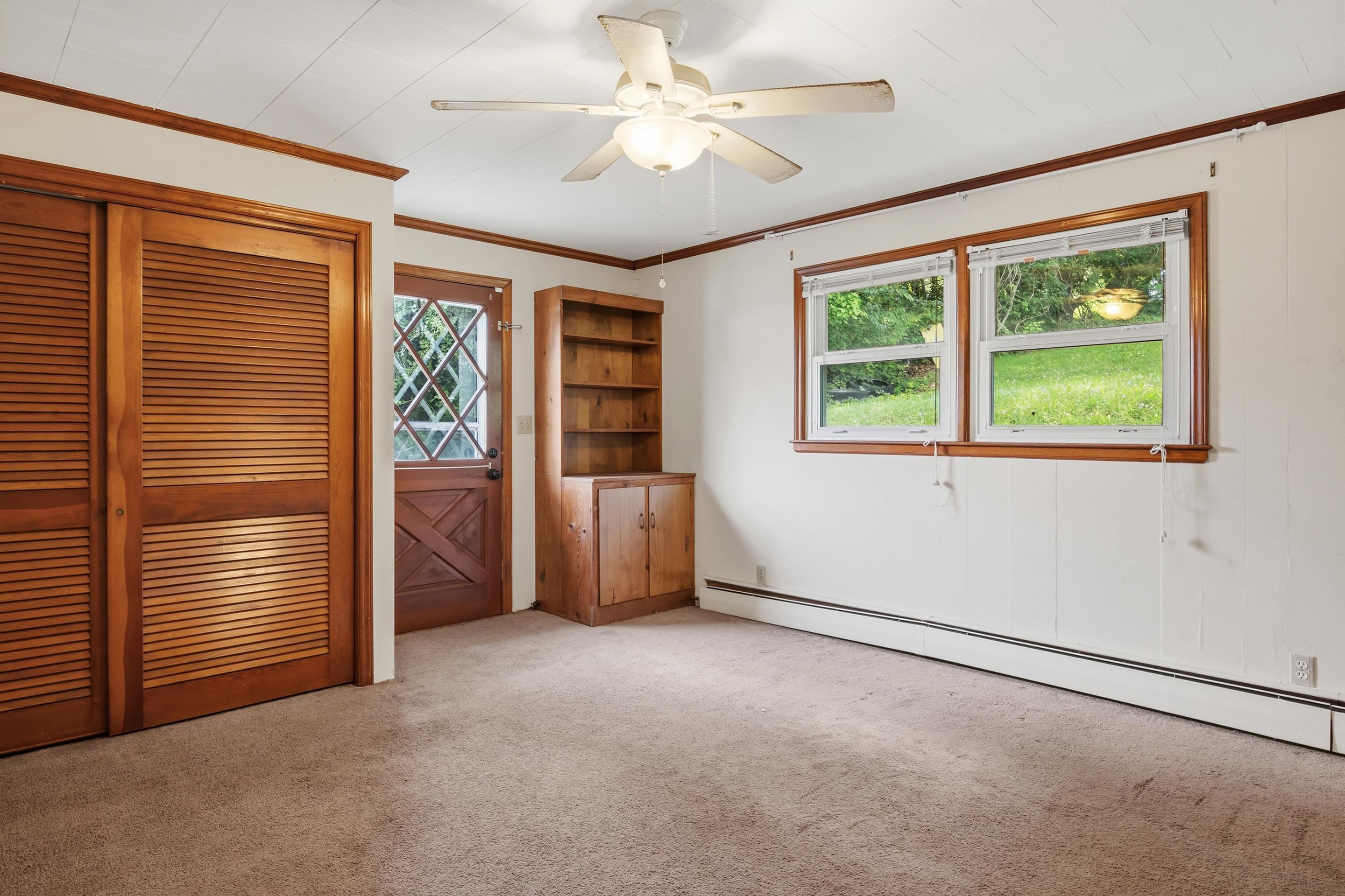 1717 Downey Street Radford VA 24141