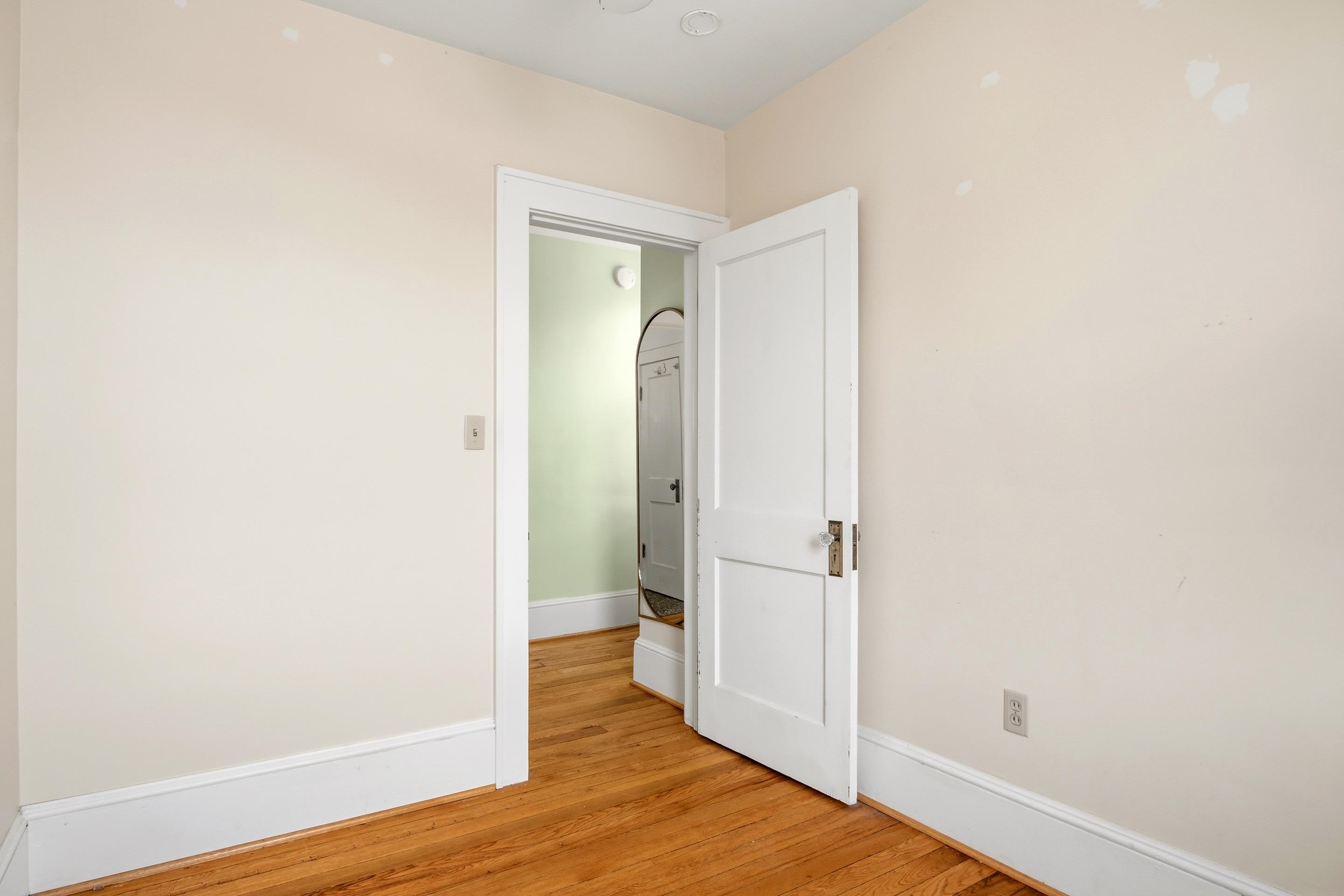 1717 Downey Street Radford VA 24141