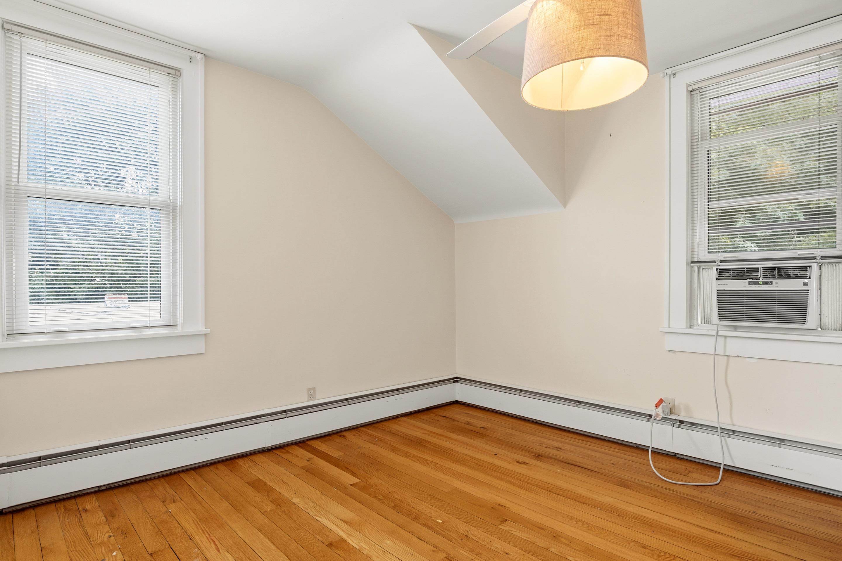 1717 Downey Street Radford VA 24141