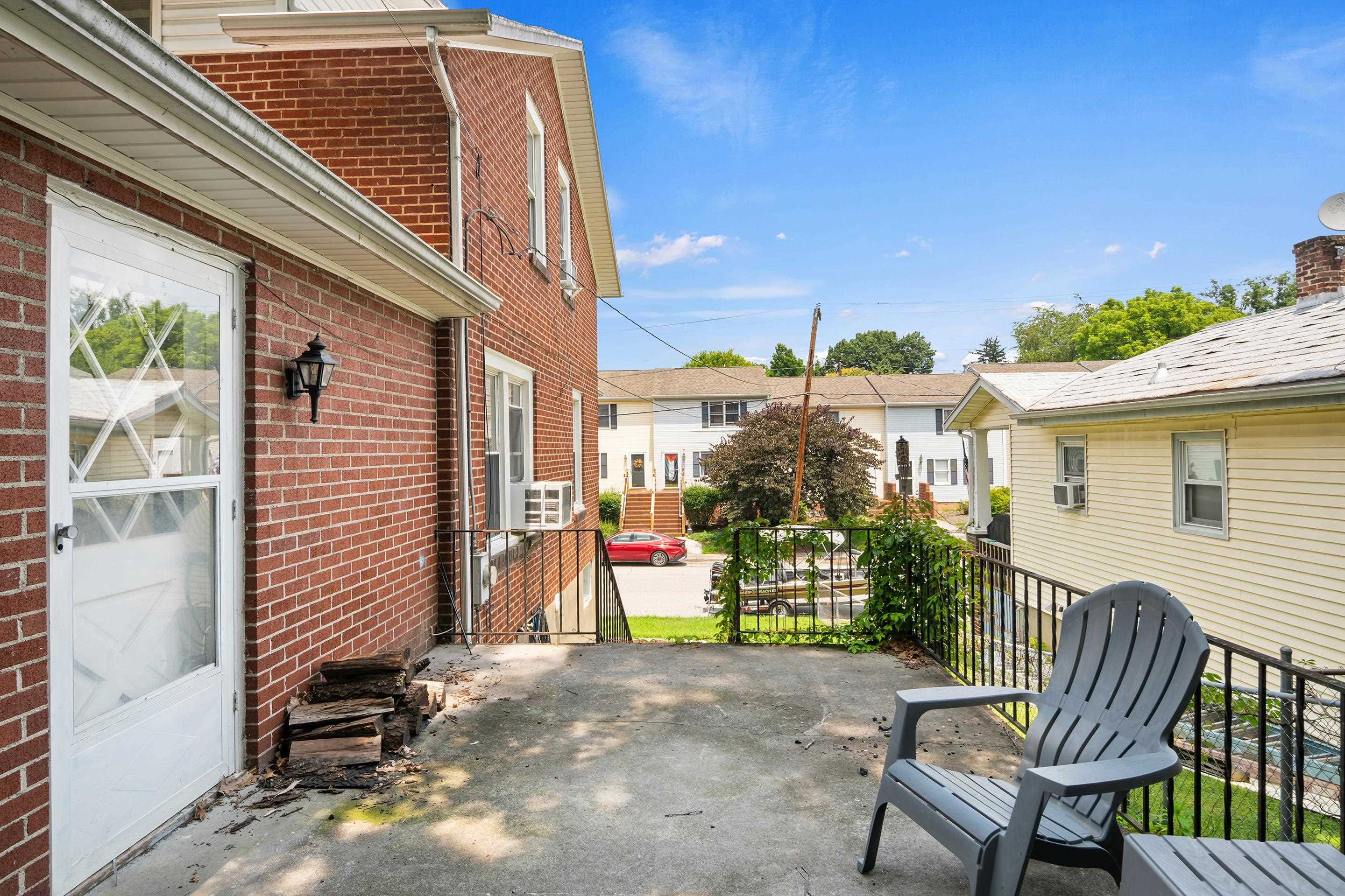 1717 Downey Street Radford VA 24141