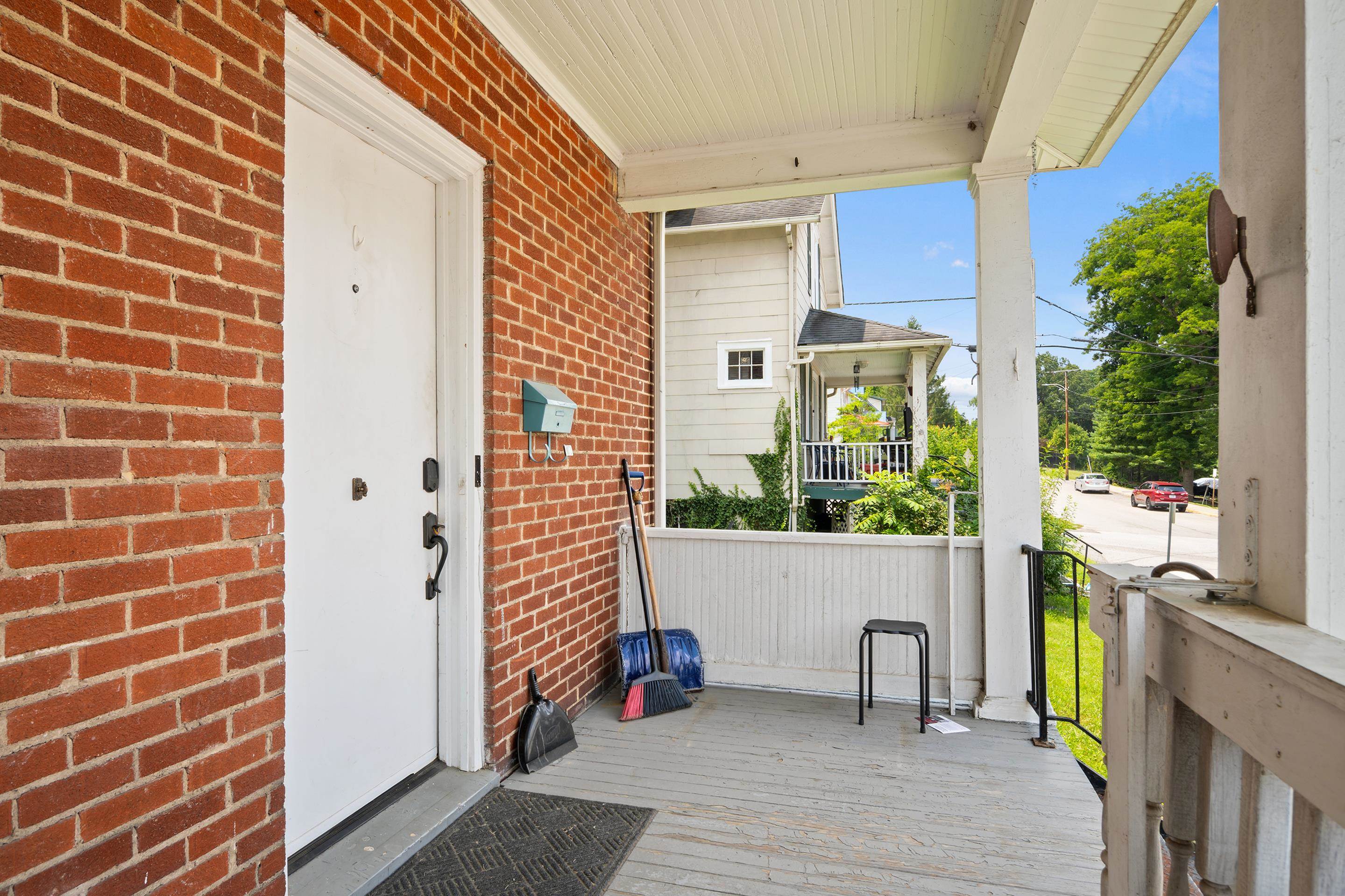 1717 Downey Street Radford VA 24141