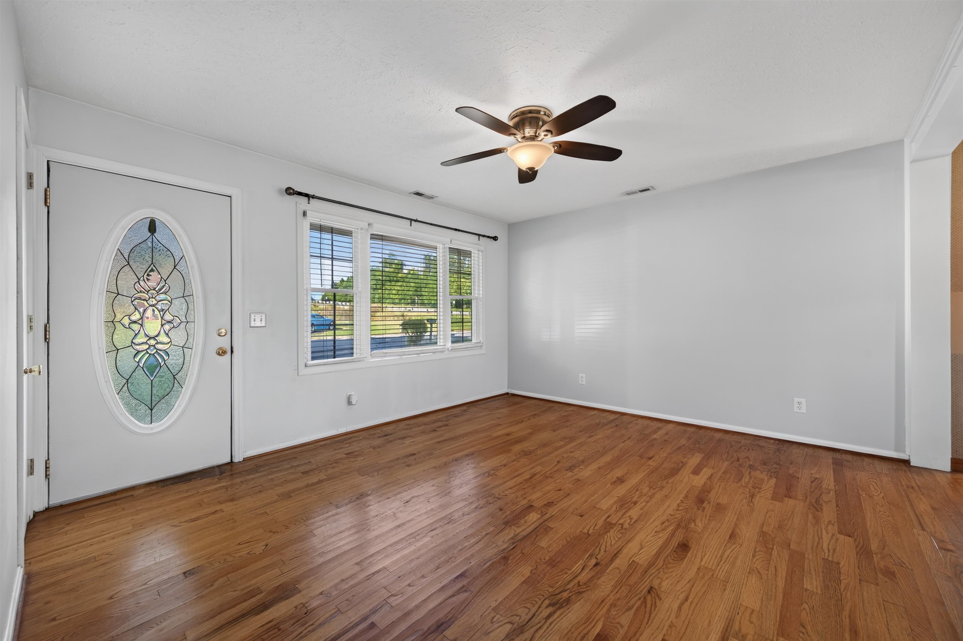 6902 Riverbend Drive Fairlawn VA 24141