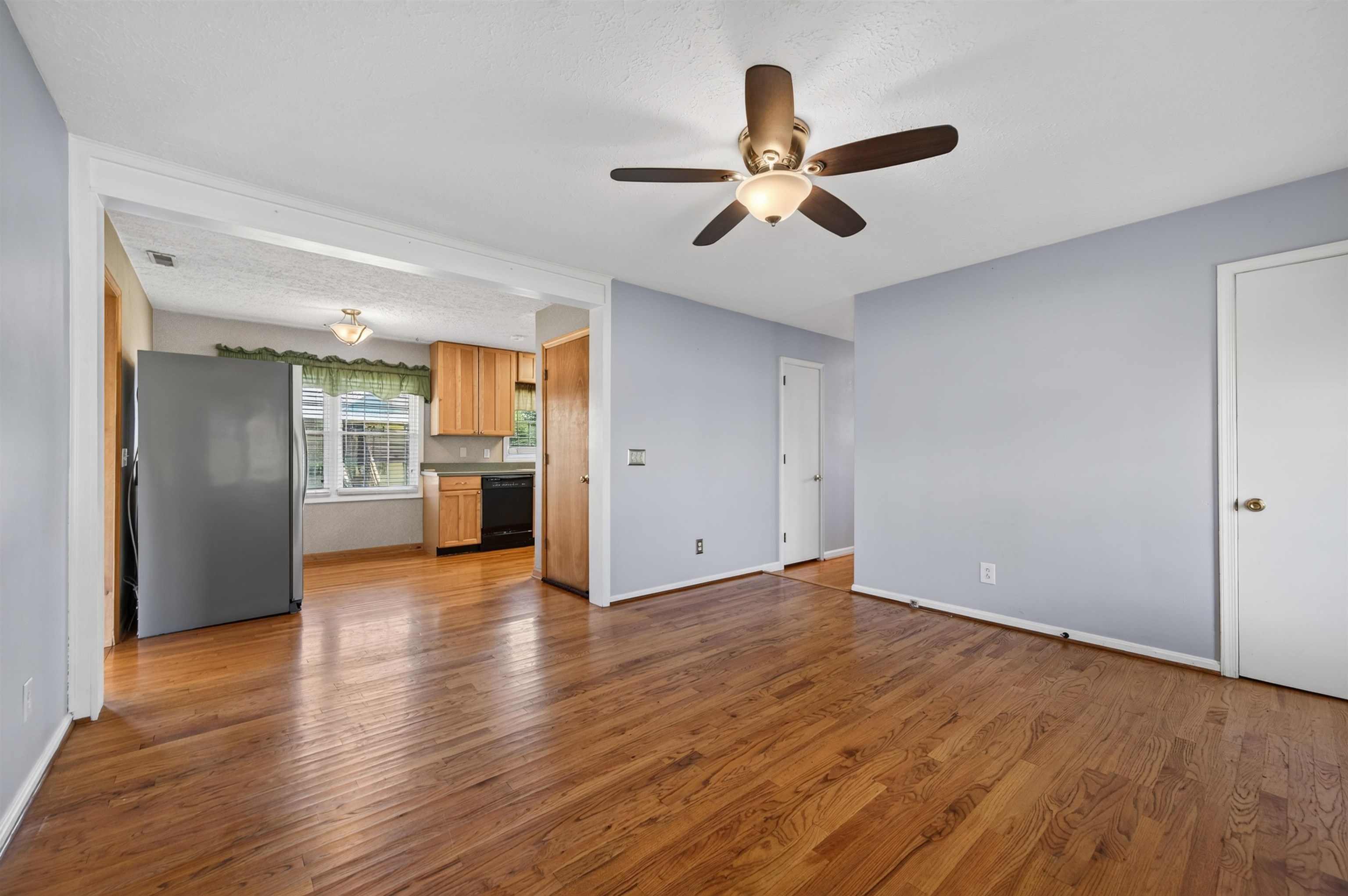 6902 Riverbend Drive Fairlawn VA 24141