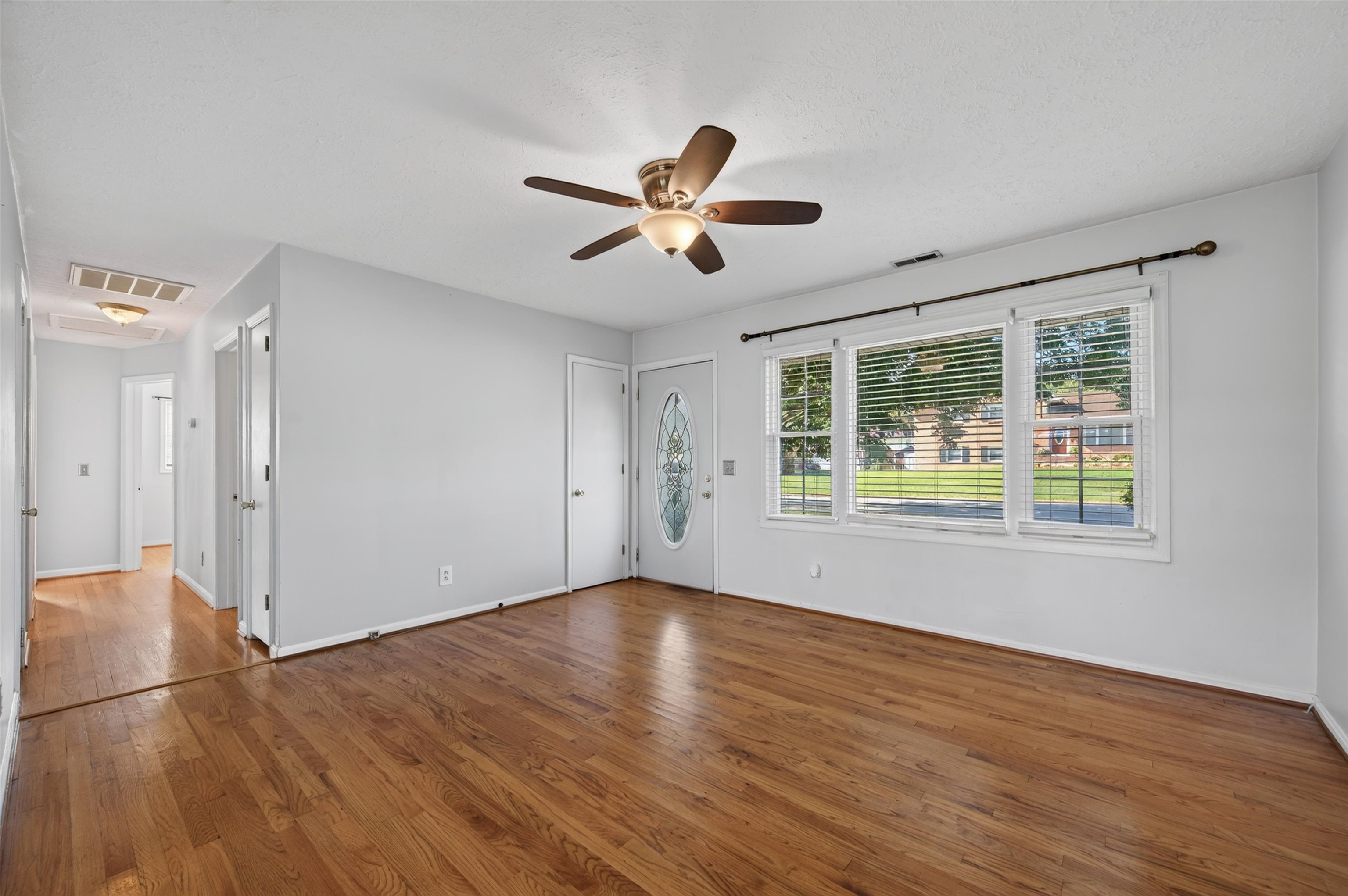 6902 Riverbend Drive Fairlawn VA 24141