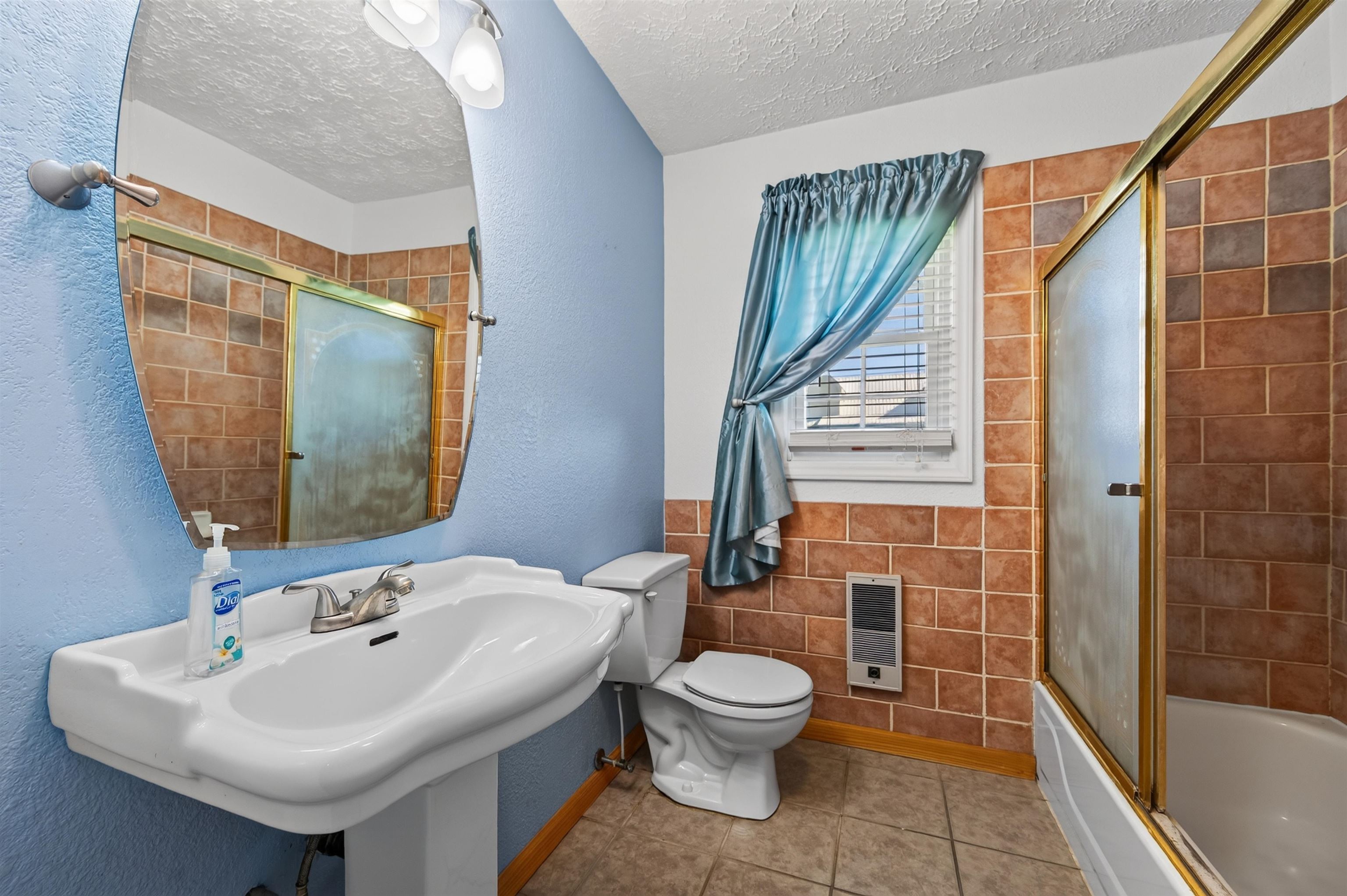 6902 Riverbend Drive Fairlawn VA 24141