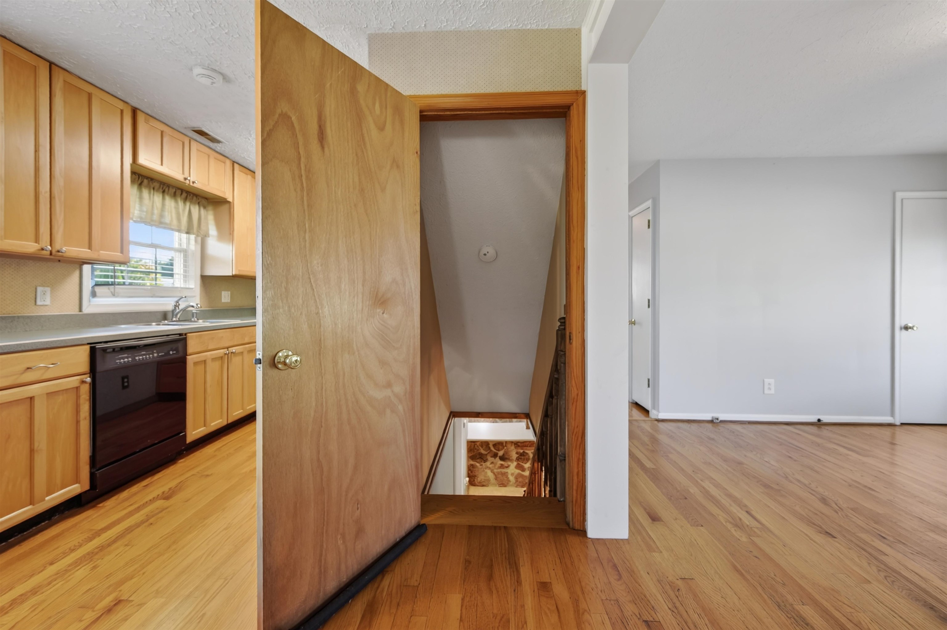 6902 Riverbend Drive Fairlawn VA 24141