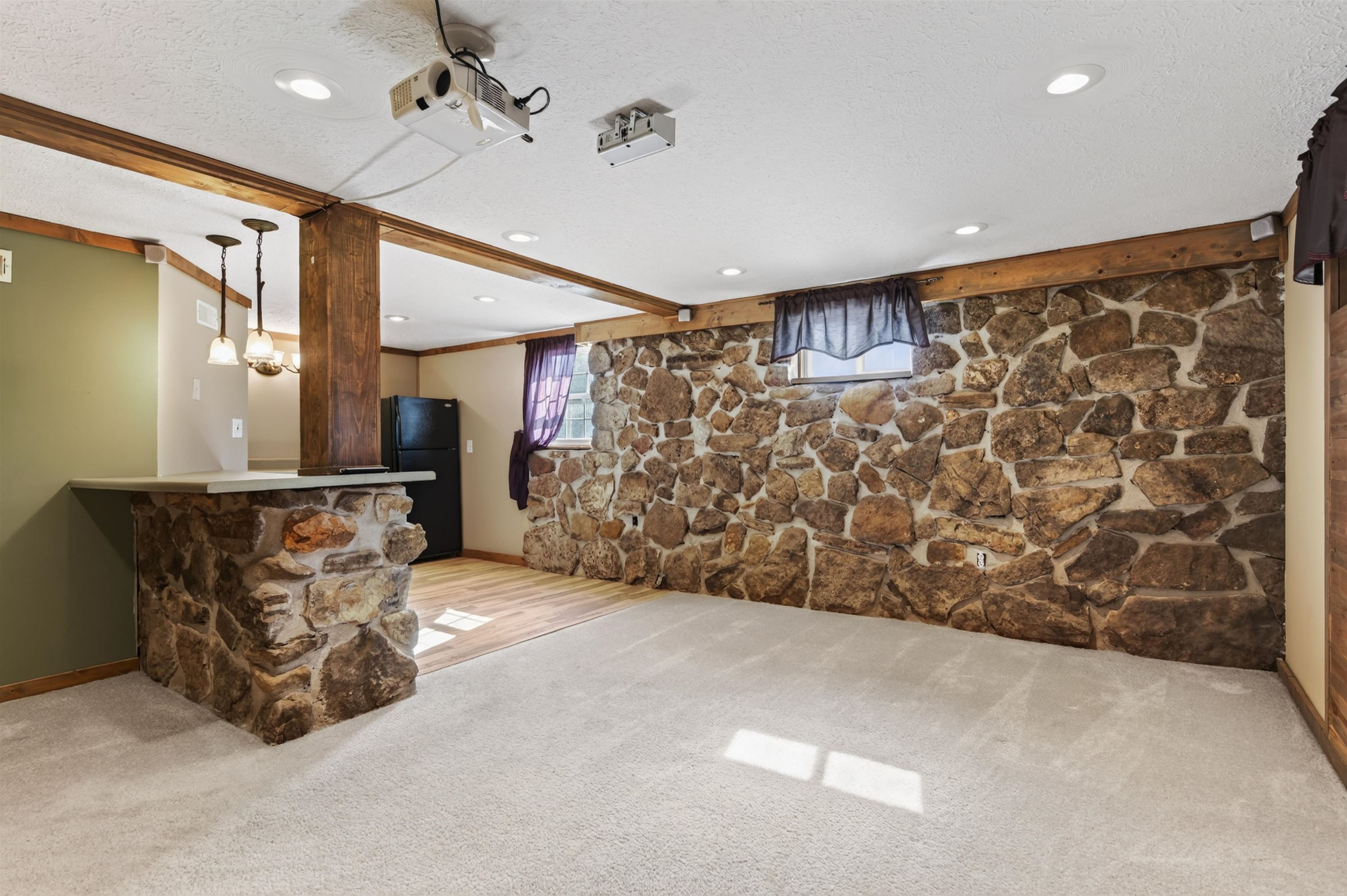 6902 Riverbend Drive Fairlawn VA 24141