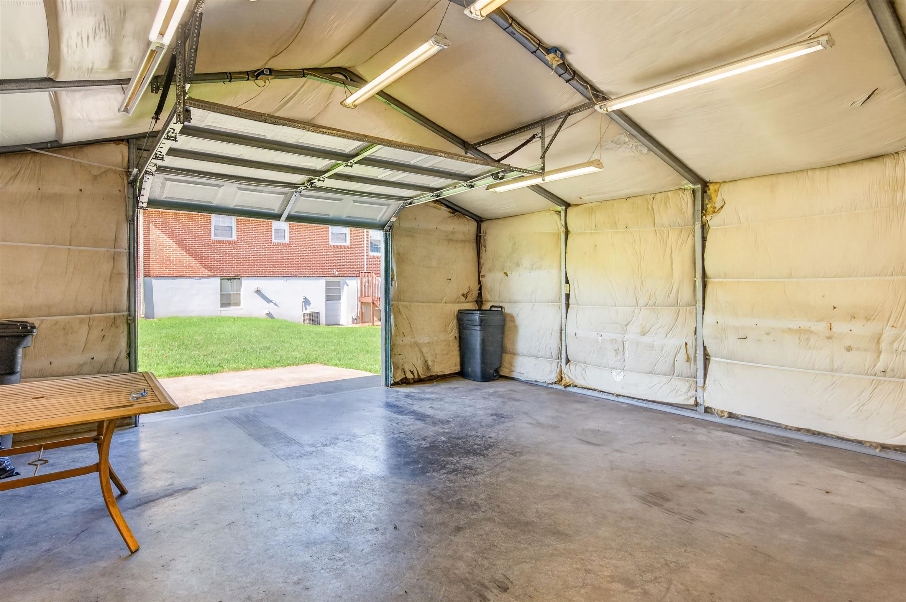 6902 Riverbend Drive Fairlawn VA 24141