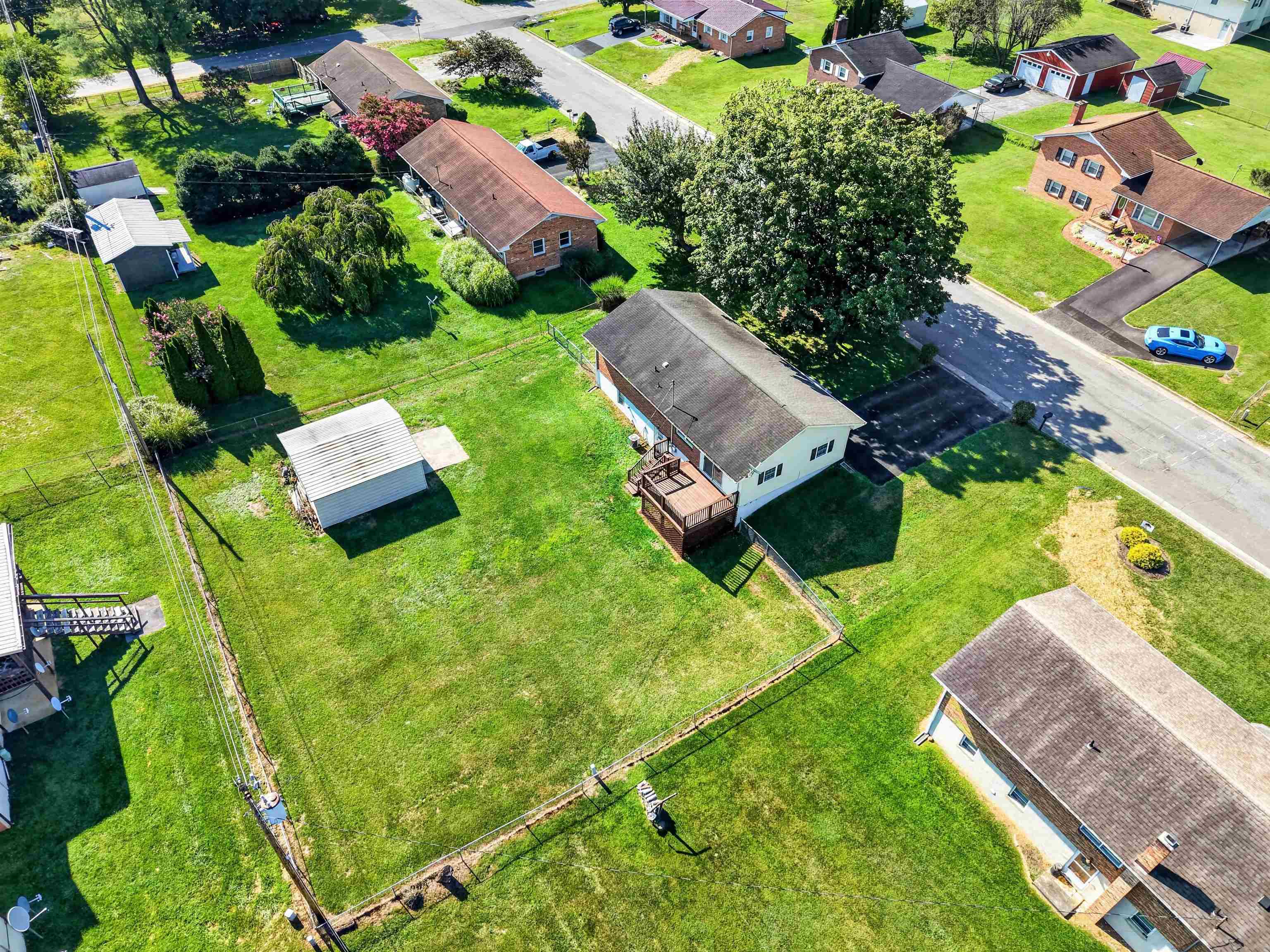 6902 Riverbend Drive Fairlawn VA 24141
