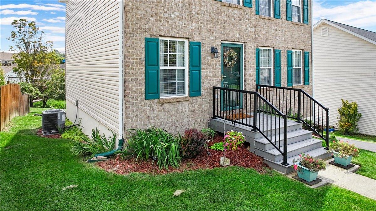 20 Camellia Lane Christiansburg VA 24073