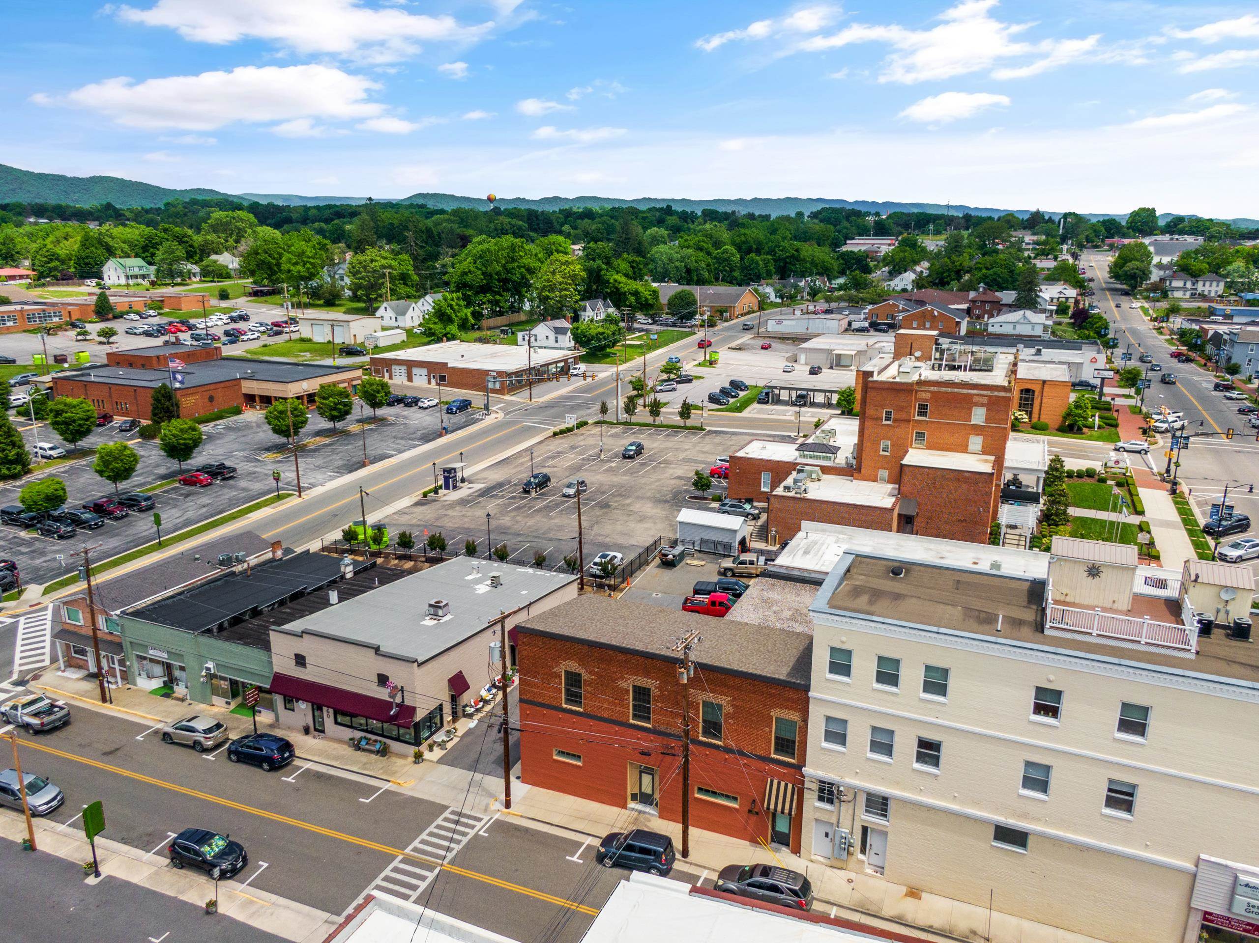 120 Tazewell Street Wytheville VA 24382