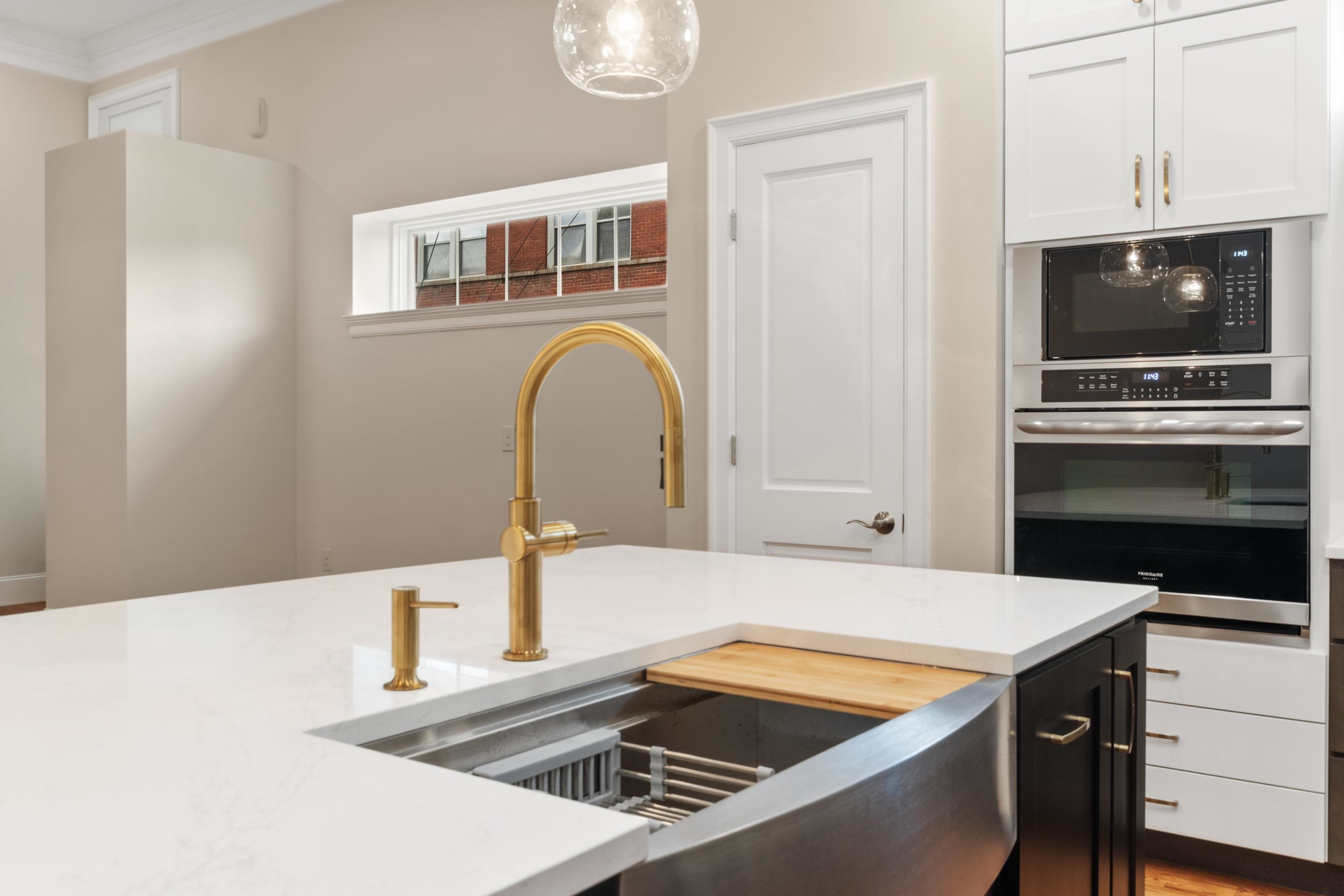 120 Tazewell Street Wytheville VA 24382